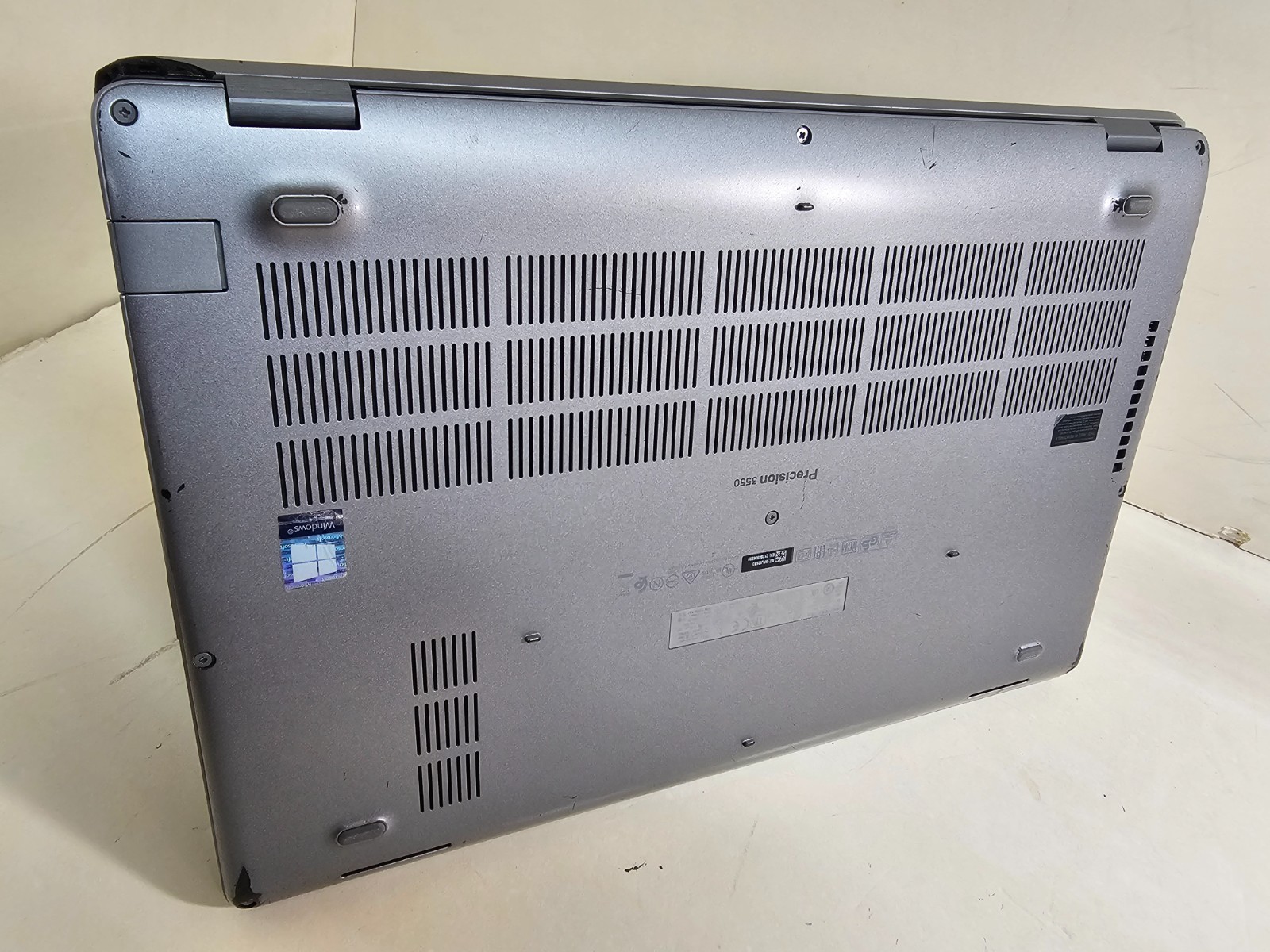 Dell Precision 3550 Laptop – 1.7 GHz i5-10310U 8GB 256GB SSD Webcam 15.6″ – SP10
