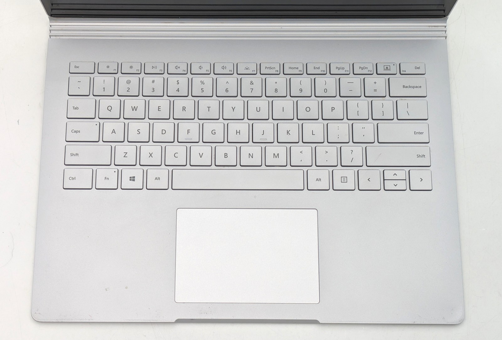 Microsoft Surface Book 2 13.5″ i5-7300U 8GB DDR3 256GB SSD Windows 11 Home