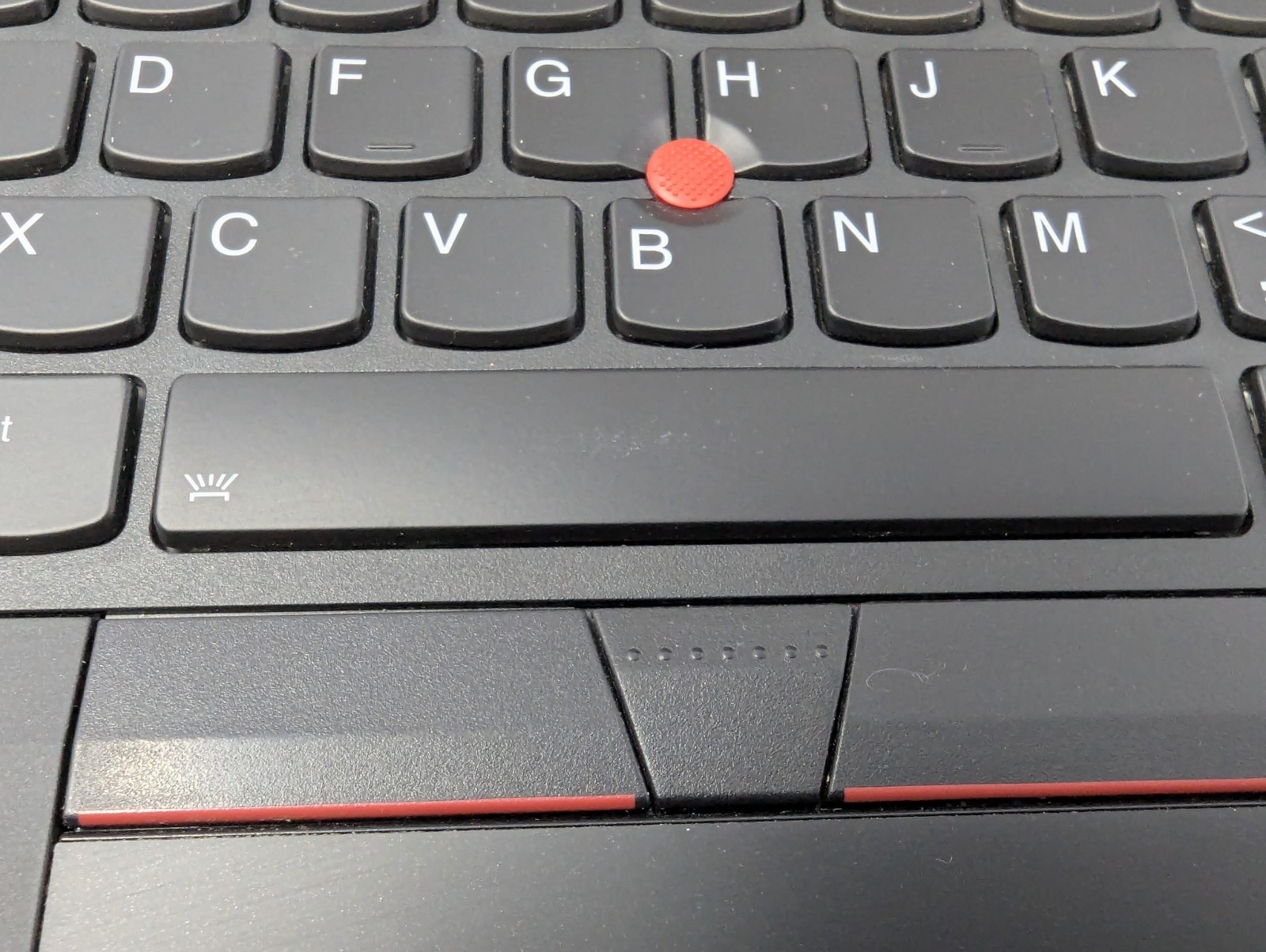 Lenovo ThinkPad T14 Gen 2a – AMD Ryzen 5 Pro 5650U 2.3 GHz 8GB RAM No OS/AC/SSD