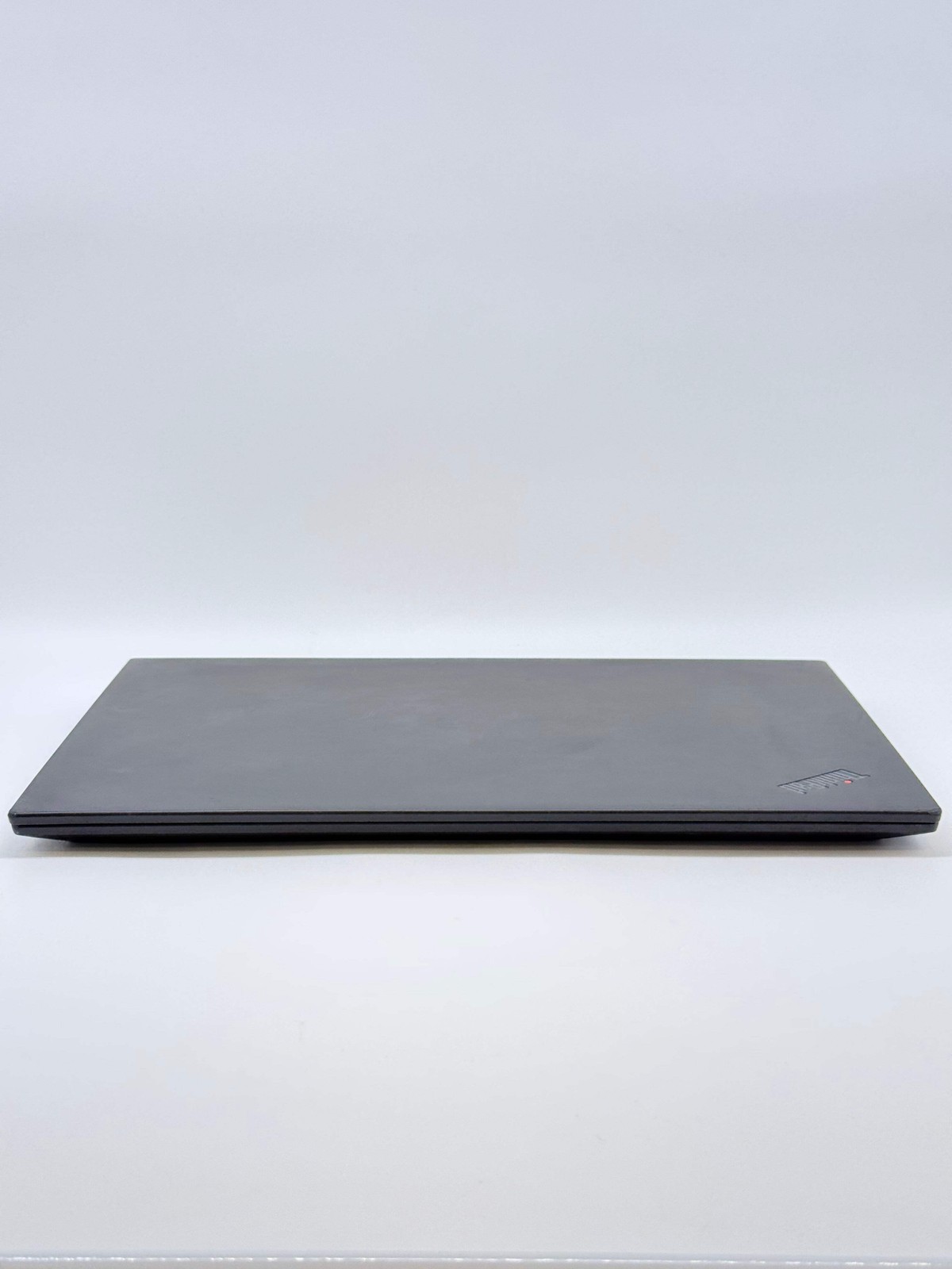 Lenovo ThinkPad P1 Gen 2 16-inch Intel Core i7 9th Gen 16GB RAM 256GB SSD