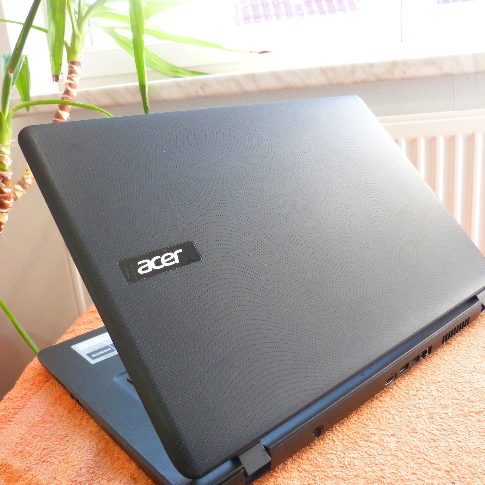 XXL LOT Acer ES1 732 Business UltraBook 17″ l 1TB SSD HDD Windows 11 l HDMI
