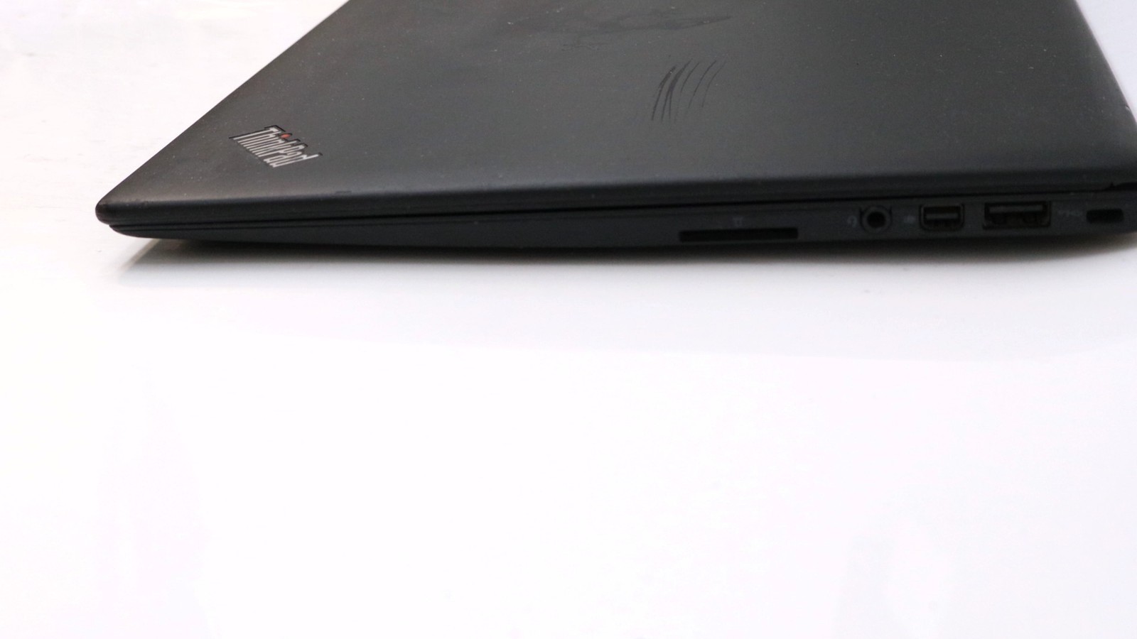 Lenovo ThinkPad X1 Carbon 14″ i5-3427u 8GB 128GB – Fair READ DESC