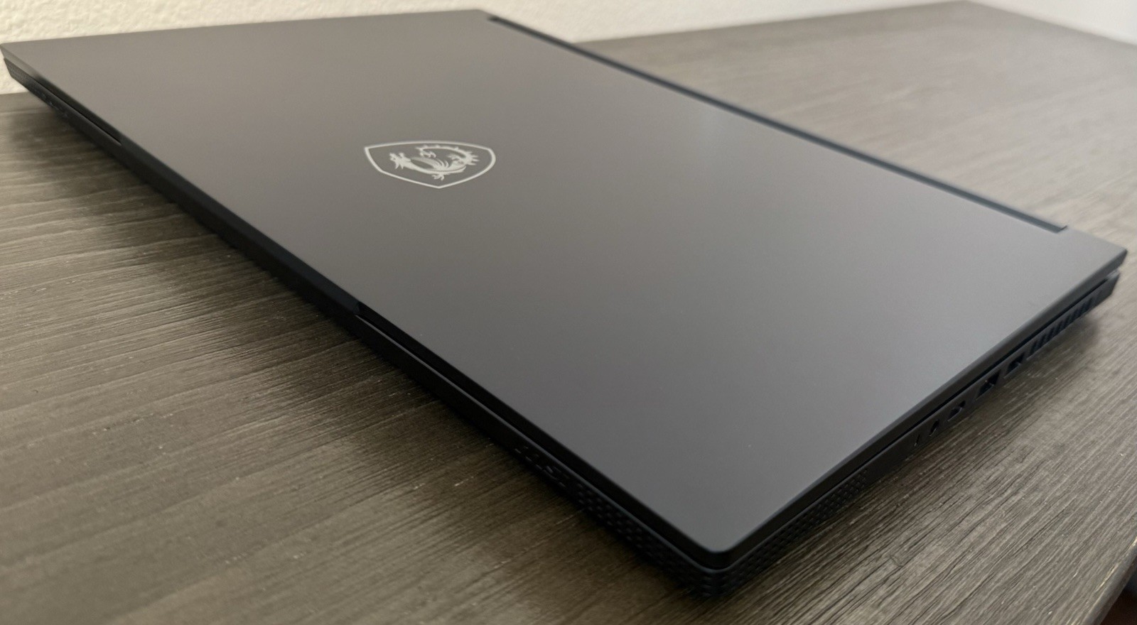 MSI Stealth 16 AI Studio A1VIG-026US Gaming Laptop Ultra 9 RTX 4090 64GB 2TB SSD