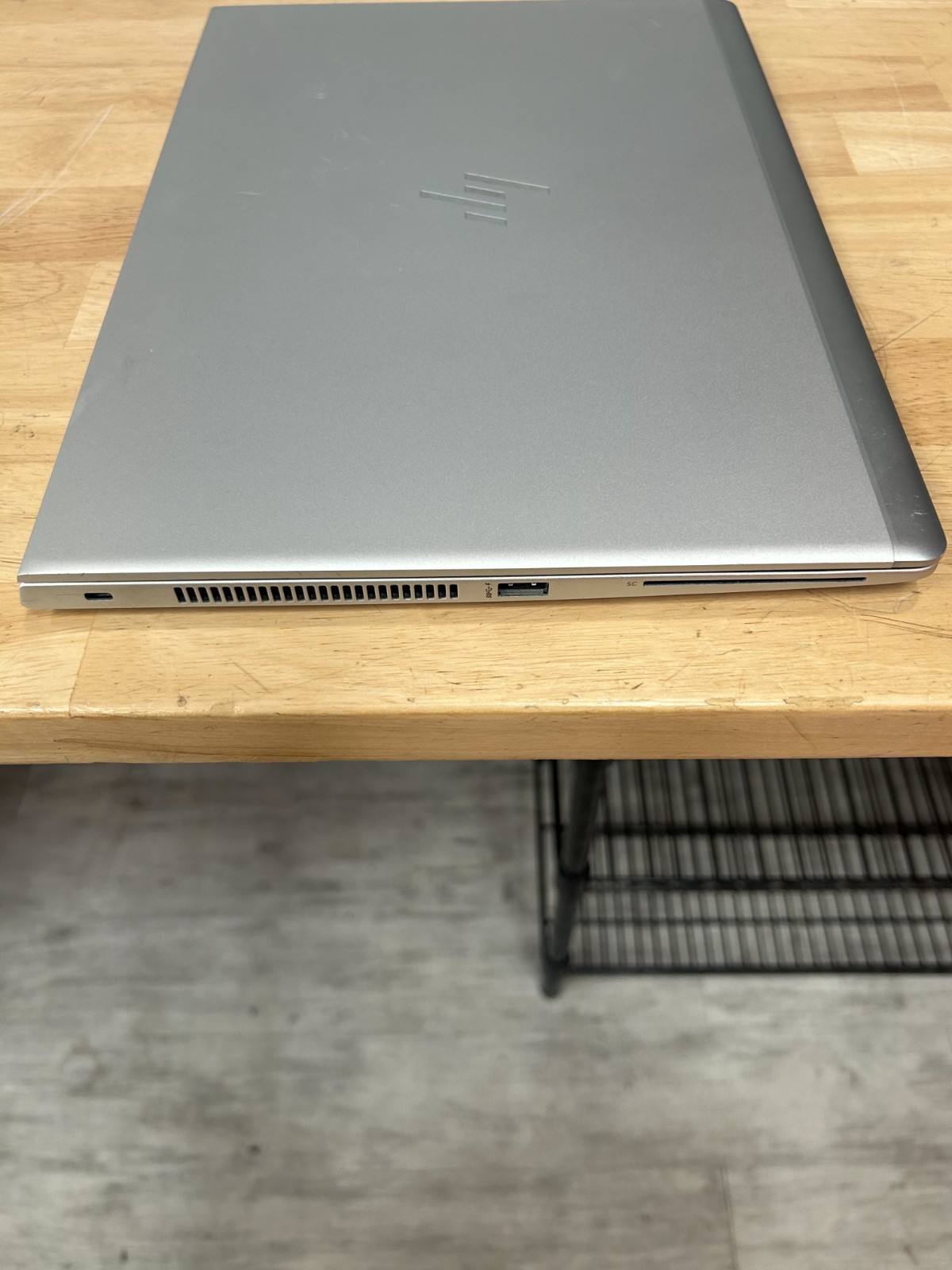 HP ELITEBOOK 745 G5 14″ AMD Ryzen 5 2500U 3.00GHz 16GB RAM 256GB NVMe