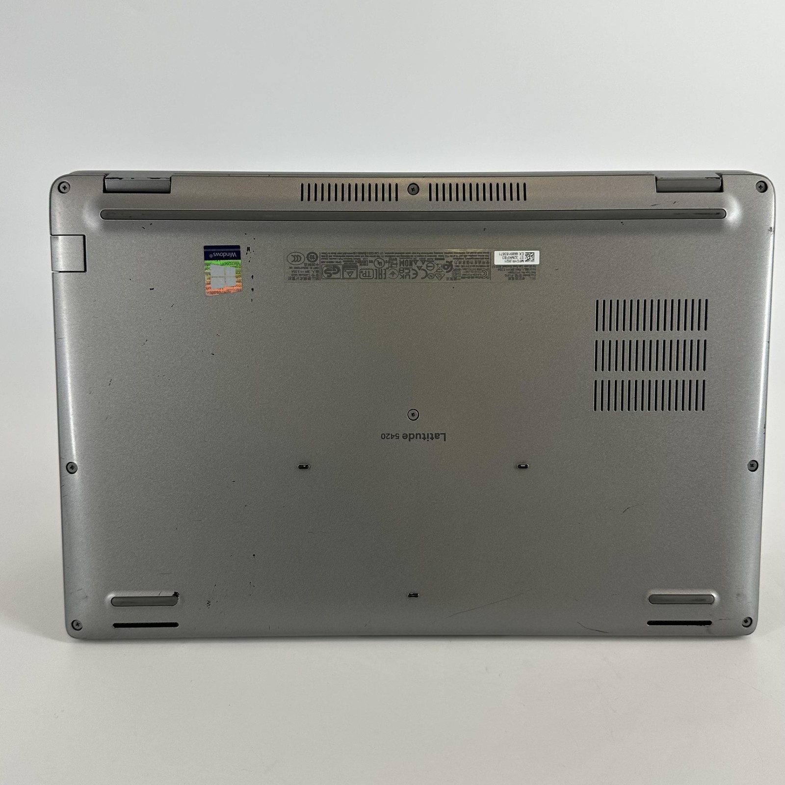 Dell Latitude 5420 14 FHD i7-1185G7 3.00GHz 16GB 256GB SSD Good – Bad Battery
