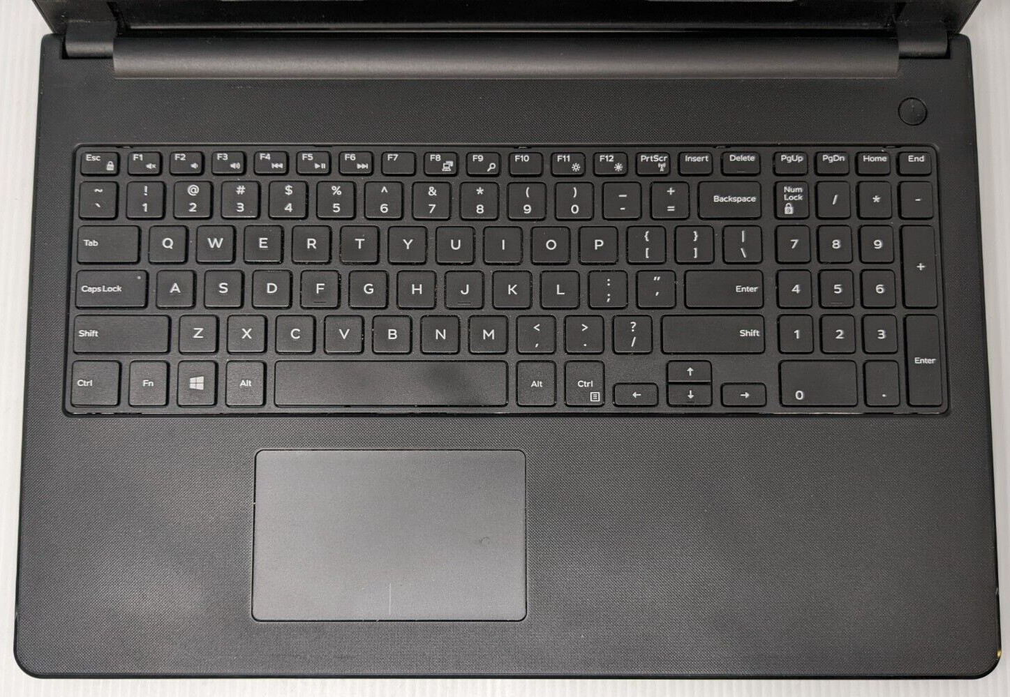 Dell Inspiron 3558 15.6″ Intel Core i3-5015u 2.10GHz 6GB 1TB HDD W10H DLMD0C2