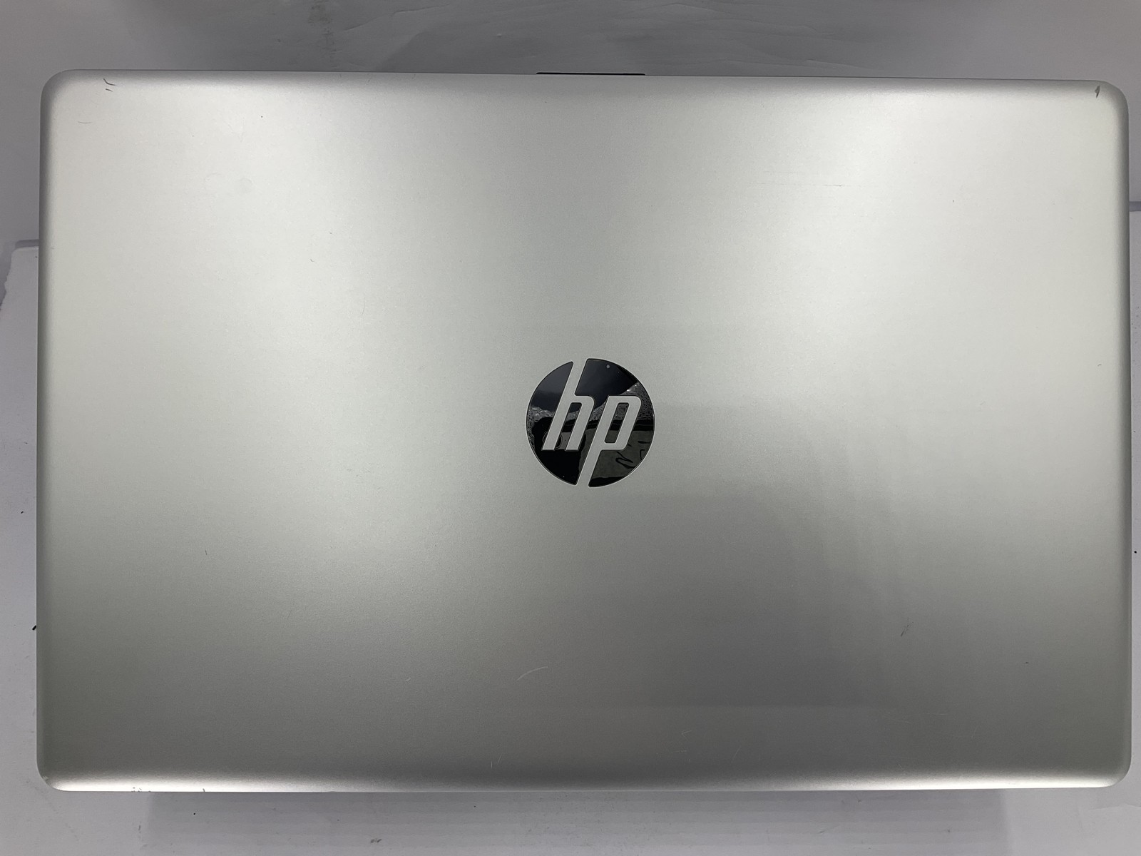 HP 17-by3053cl 17.3″ Core i5-1035G1 500GB 16GB B Win 11 Pro