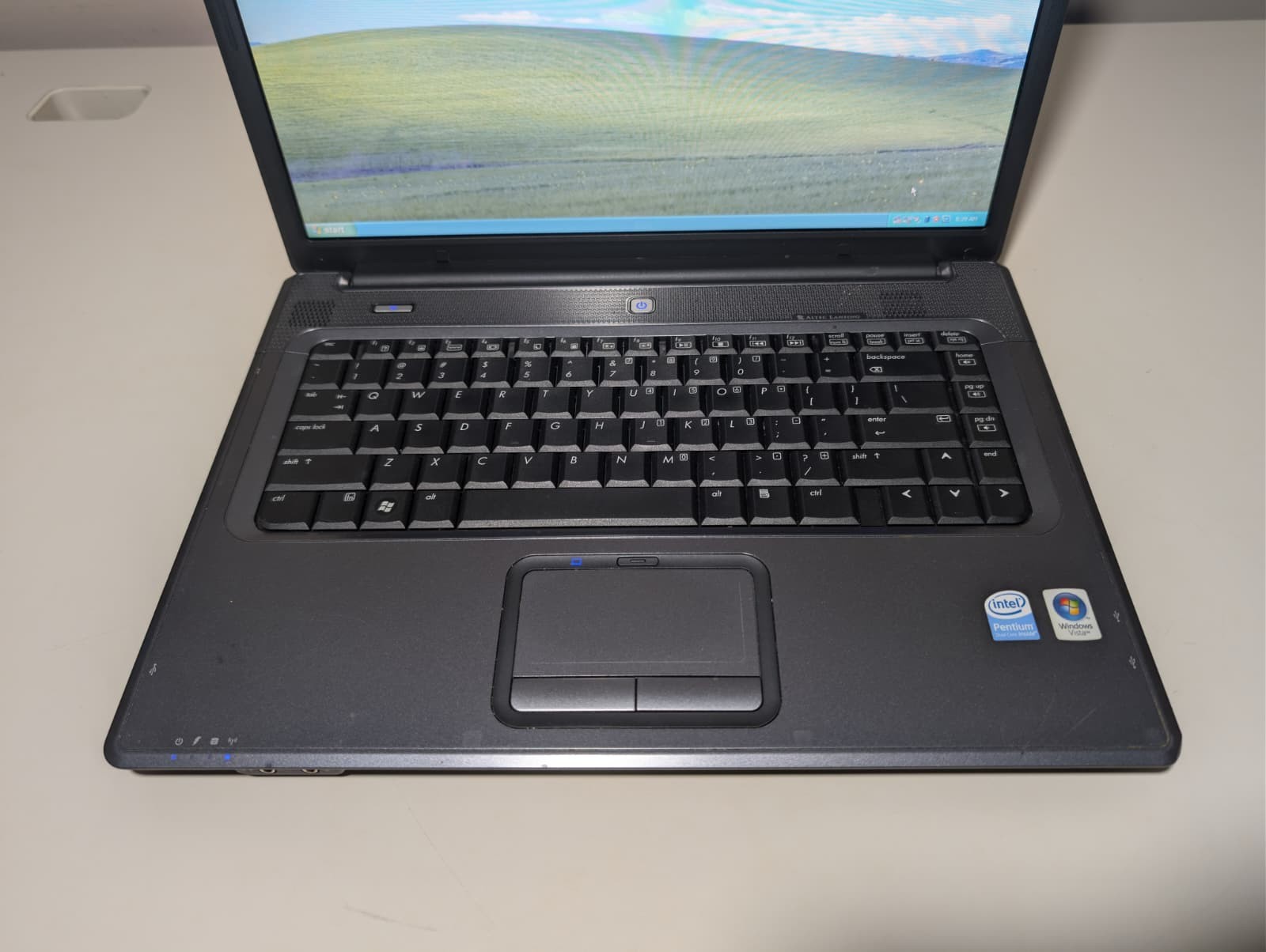 15″ HP Compaq C700 | Pentium T2310 1GB RAM 120GB HDD | Win XP Pro 32-Bit DVD-RW