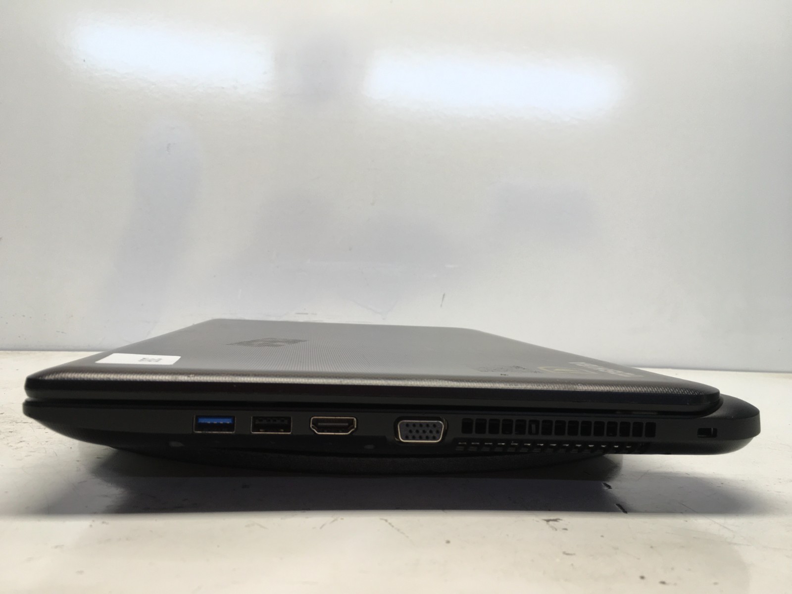 Toshiba Satellite C55-B5353 Intel Pentium N3530 2.16GHz 4 GB NO HDD