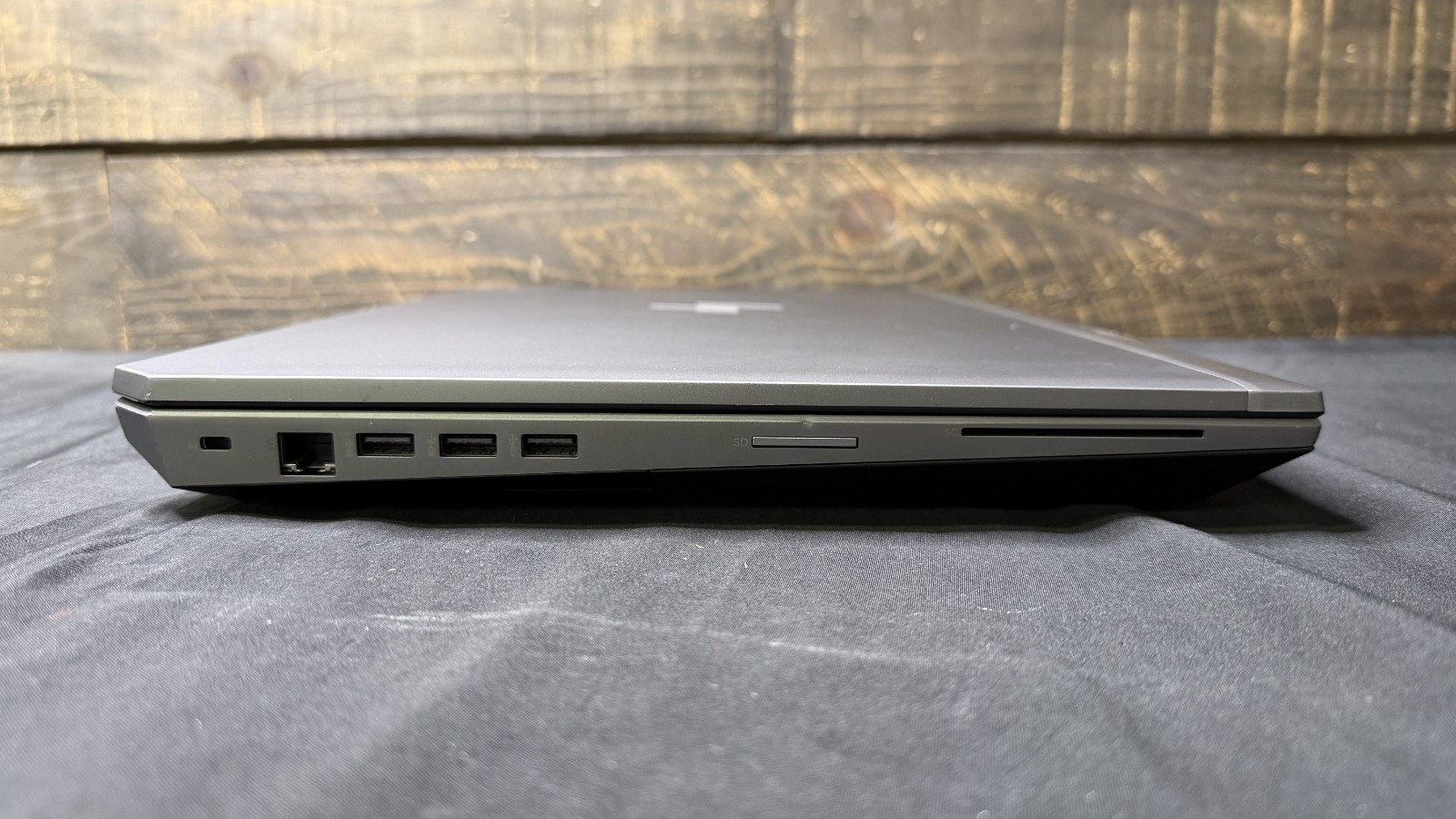 HP ZBook 17 G6 i7-9850H 2.6GHz 256GB SSD, 1TB HDD, 32GB RAM W10 NVIDIA RTX 4000
