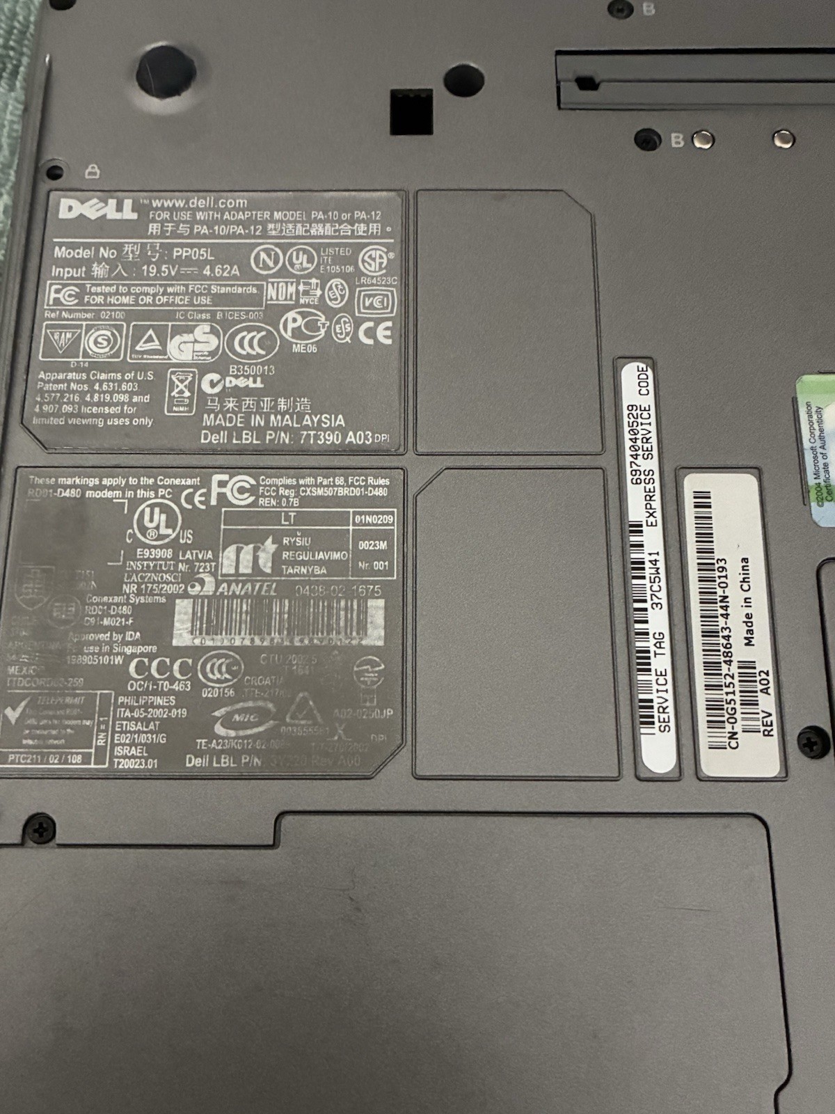 Vintage Dell Latitude D600 Laptop WinXP Pro 14″ Model PP05L