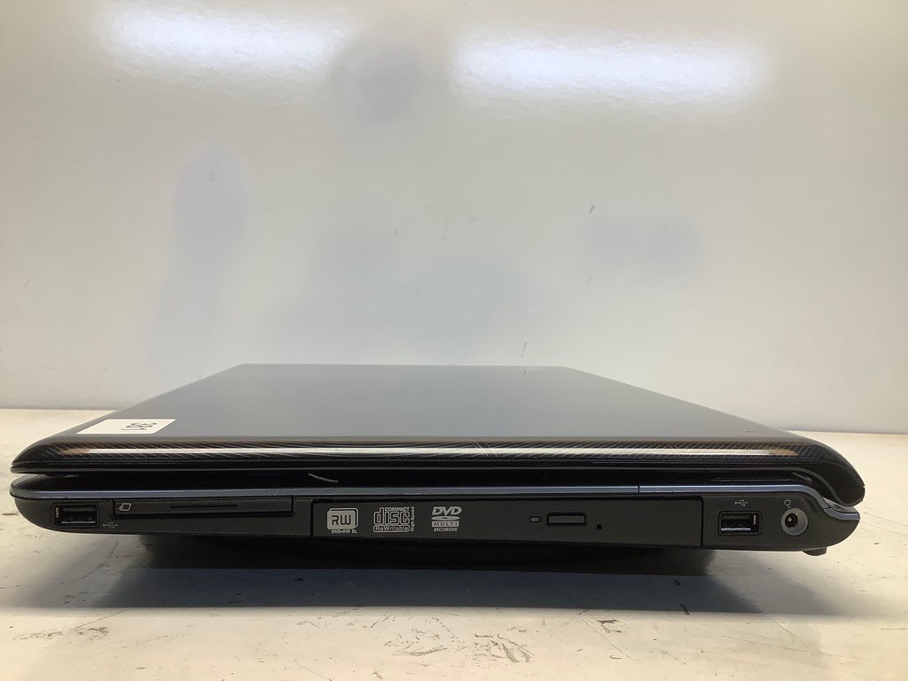 HP Pavilion DV9723CL AMD Turion 64 X2 TL-60 2GHz 2 GB NO HDD