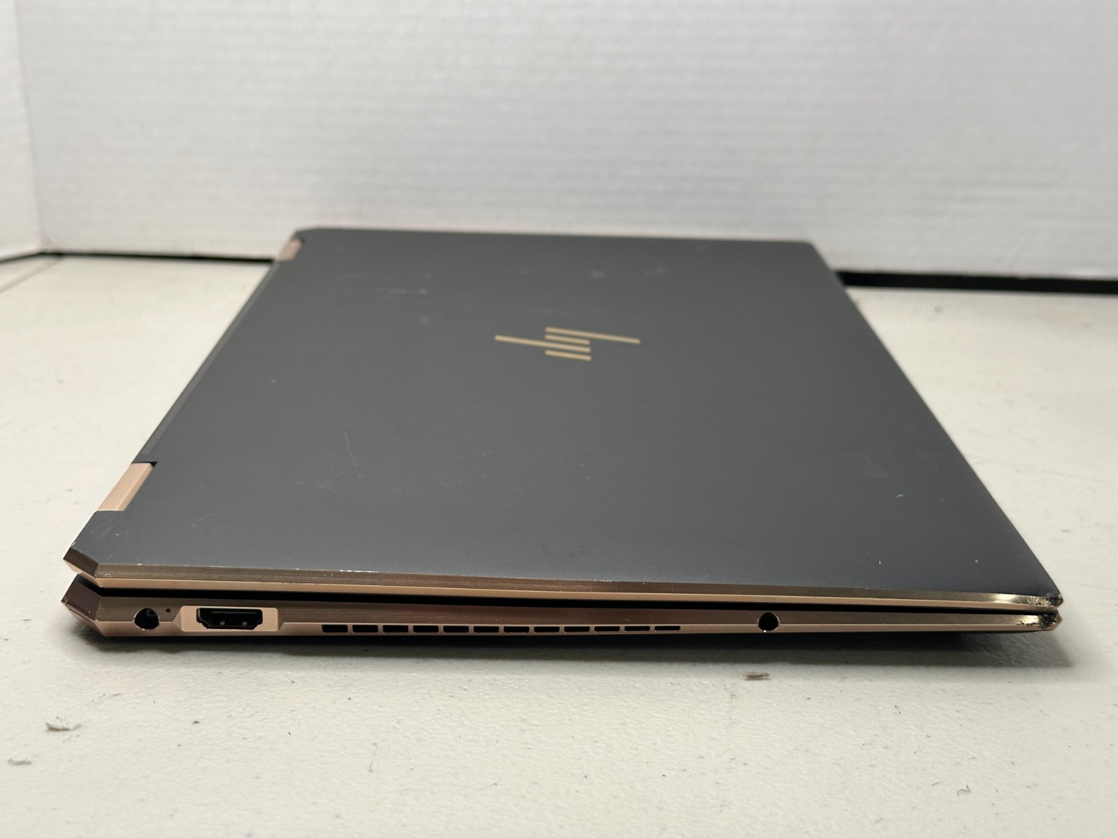 HP Spectre x360 15-eb1xxx i7-1164G7 16GB RAM 512GB SSD Win11 NO AC #04
