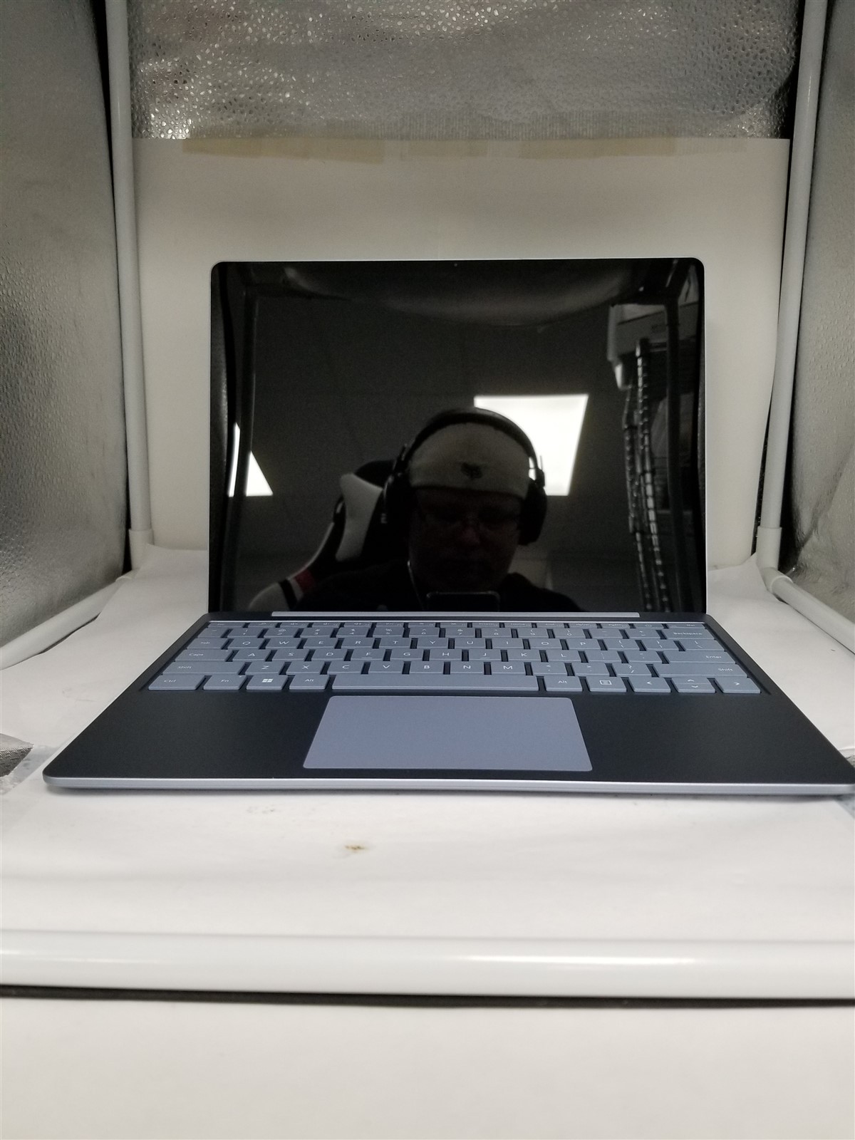 Microsoft Surface Laptop Go 2 Core i5 12.4″ 8GB/128GB Blue Fully Working VG6298