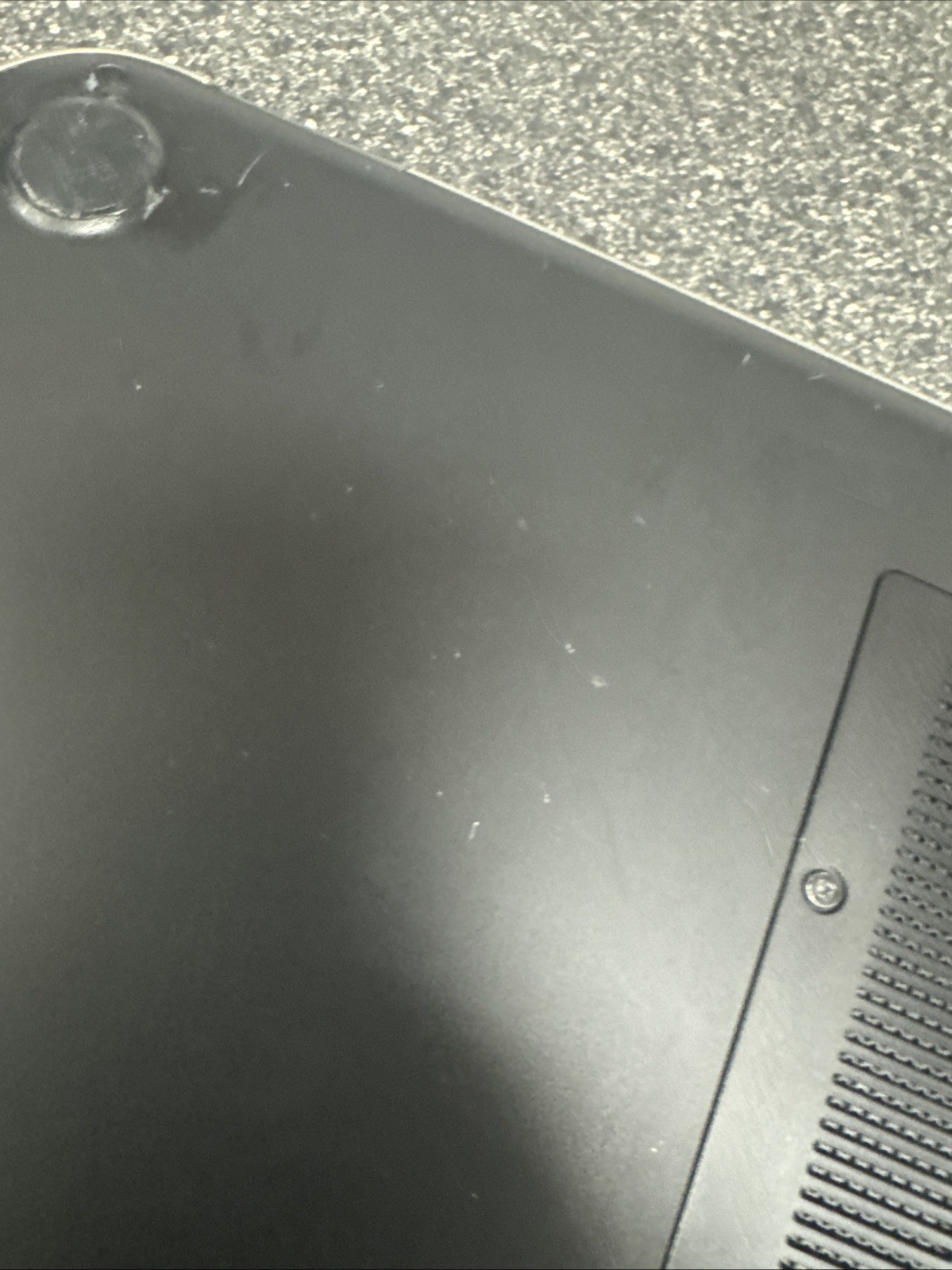 Dell 15z5523 Touchscreen 15.6″ i5-3317u 1.7GHz BATTERY NOT TESTED AND SCRATCHES