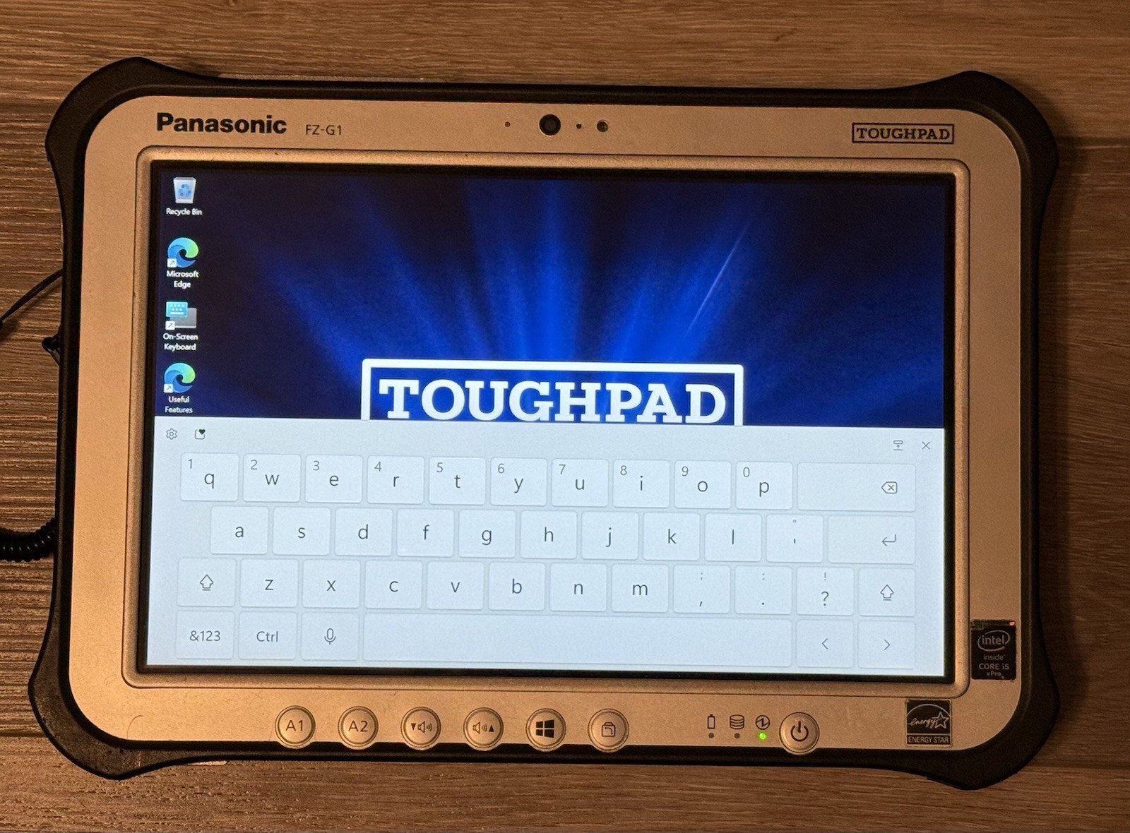Panasonic Toughpad FZ-G1 10.1″ Core i5-5300U 8GB RAM 256gb SSD Barcode Scanner