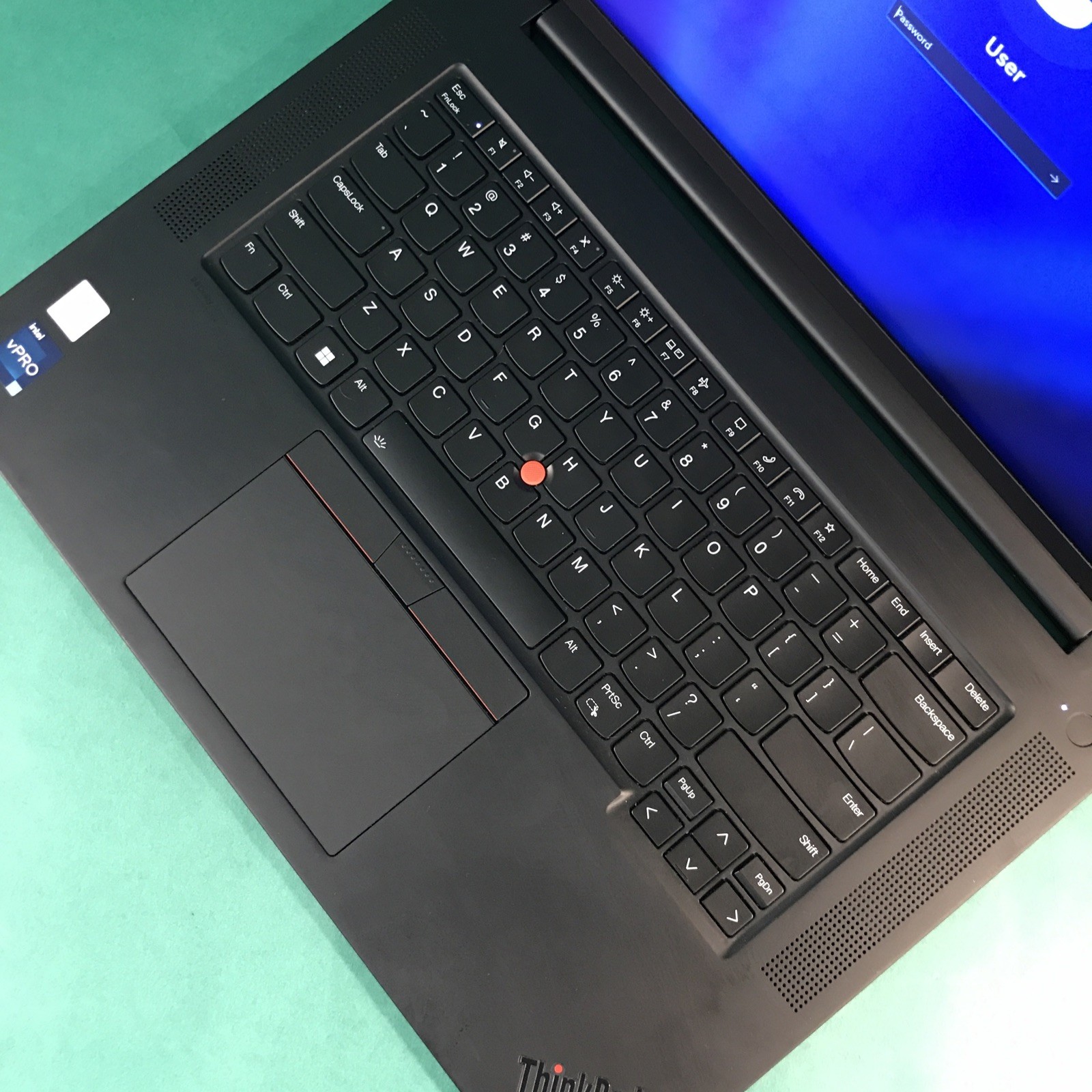 Lenovo ThinkPad P1 Gen 5 Intel i9-12900H 8GB RAM 1TB NVME RTX A2000 W11PRO