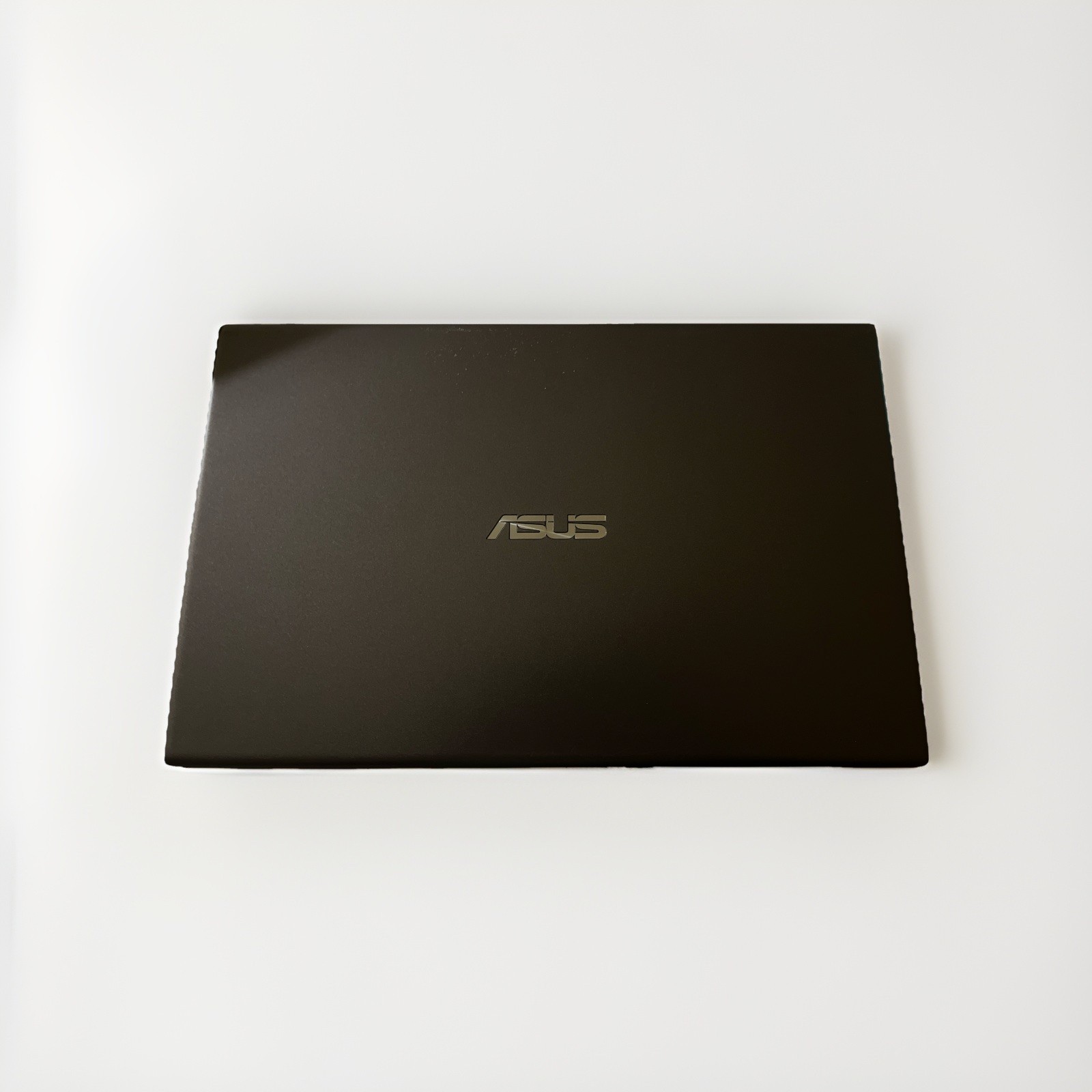 ASUS Vivobook 15 AMD Ryzen 7 3700U 8gb DDR4 512gb SSD Windows 11 Not Working