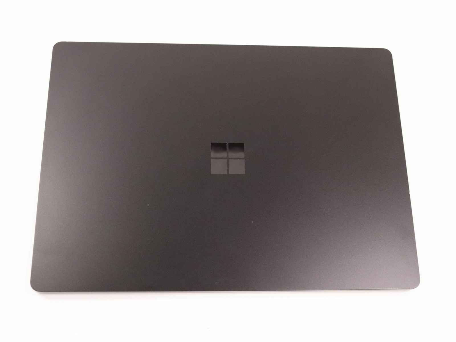 Microsoft Surface Laptop 5 1951 13.5″ Touch i7-1265U 16GB 256GB NVMe W11P As Is
