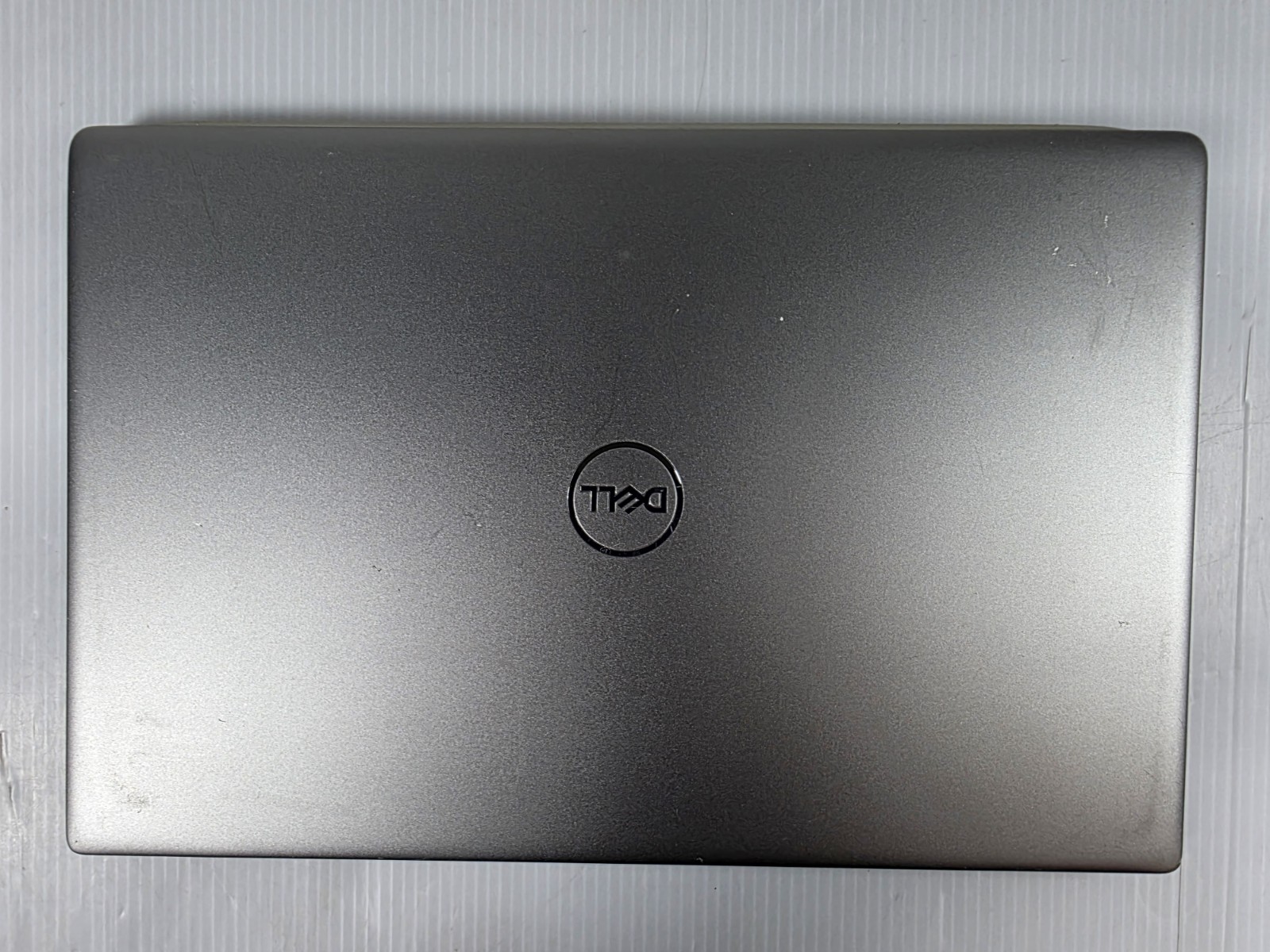 Dell Latitude 13″ 3301 i5-8265U 1.60GHz 8GB RAM 256GB SSD FHD