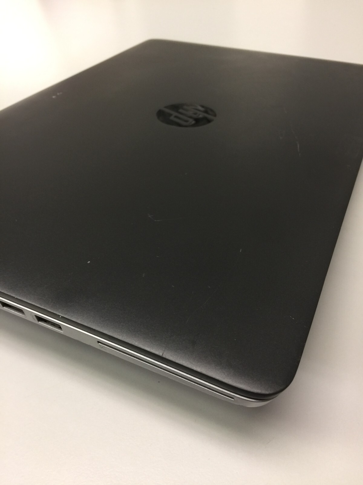 HP Elitebook 850 G1 Core i5-4th gen 8GB RM 1TB HHD 1.60 GHZ WIN 10 PRO