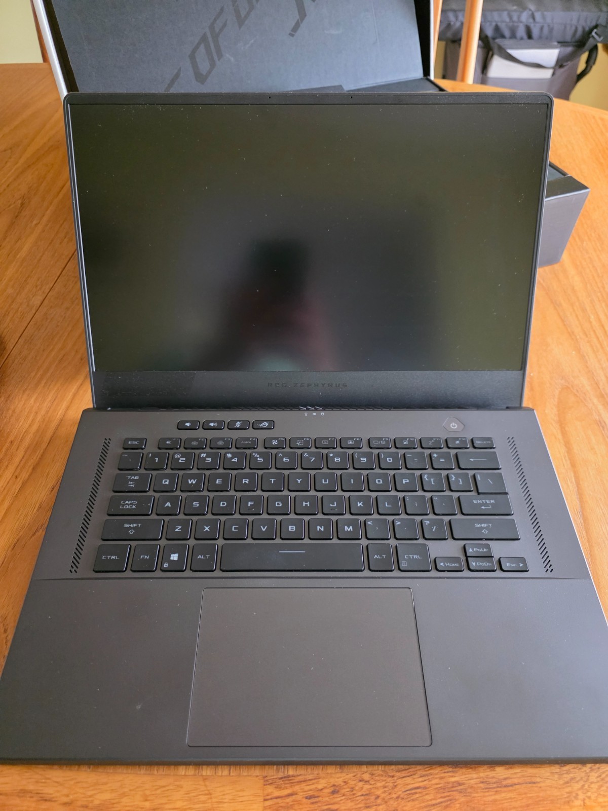 ASUS ROG Zephyrus G15 (GA503Q) | 15.6″ 1440p | Ryzen 9 5900HS | RTX 3070 | 24GB