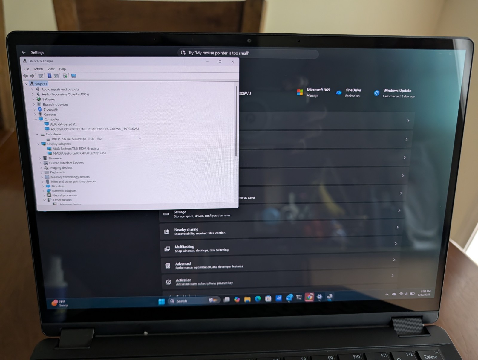 ASUS ProArt PX13 13.3″ 2-in-1 Convertible 3K 120Hz OLED Ryzen AI9 HX370 RTX4050