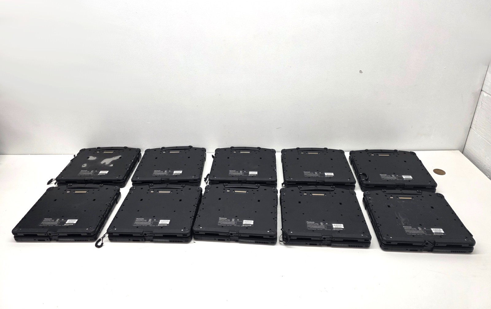 Lot 10 Panasonic Toughbook CF-33 i5 8GB 128GB Barcode LTE Rugged PCs