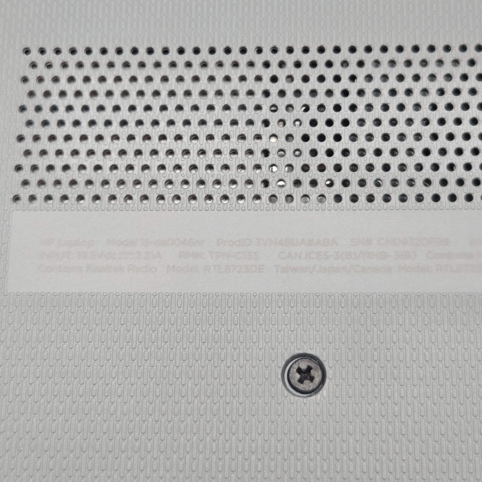 HP Laptop 15-da0046nr 15″ Touch Core i3 7th Gen 8GB RAM 1TB – For Parts *READ*
