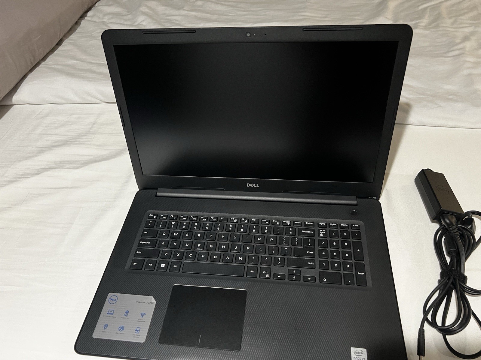 Dell Inspiron 3793 17.3″ Intel i7-1065G7 8GB Ram 512GB SSD Windows 11