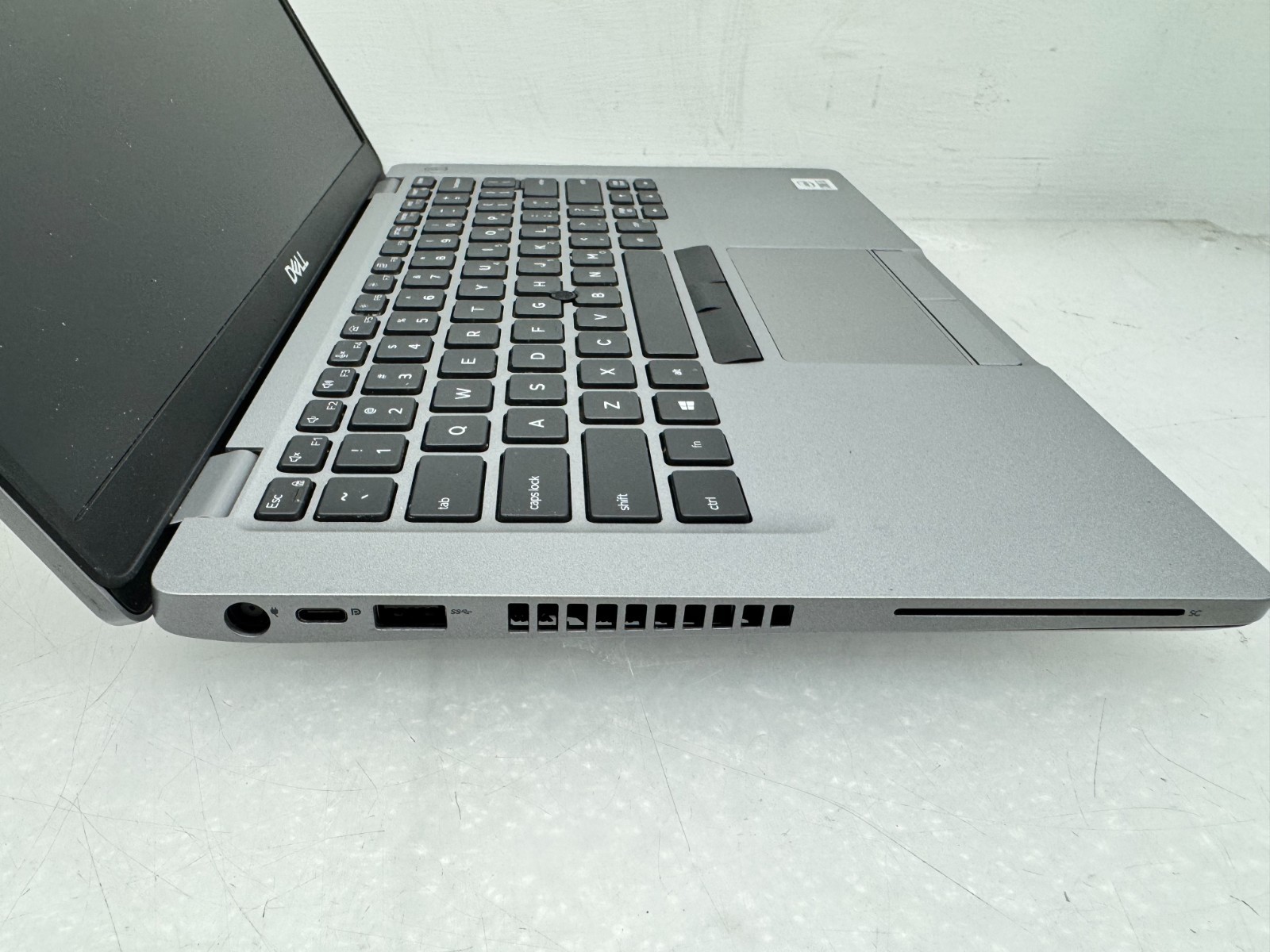Dell Latitude 5410 Intel i5-10210U@1.6Ghz 16GB 256G Windows 11 65W/AC