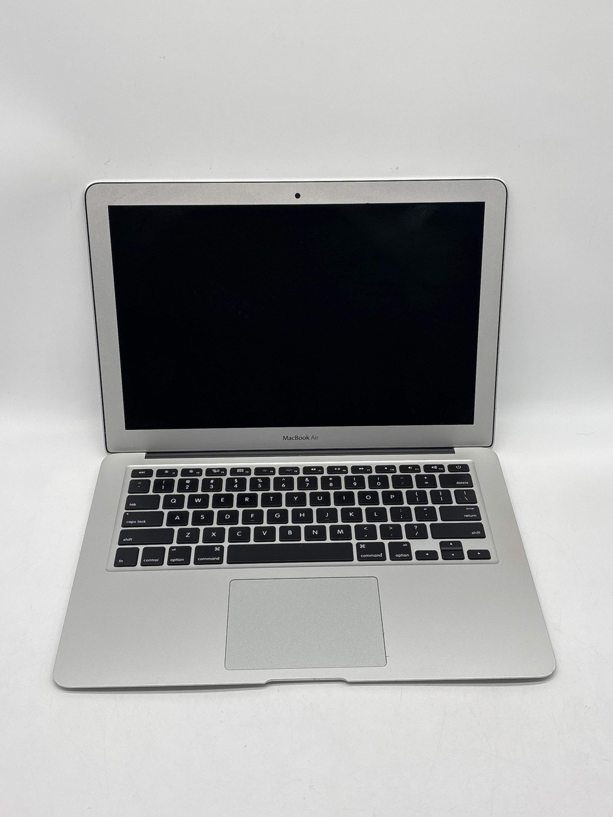 Apple MacBook Air 13″ A1466 Intel Core i5 4GB RAM 128GB SSD – For Parts