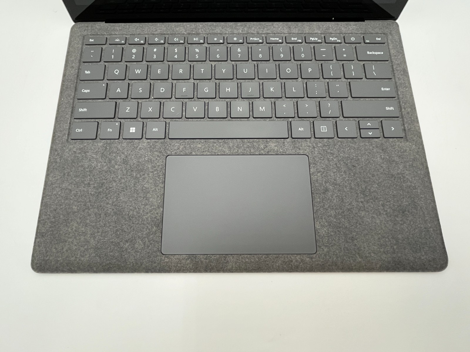 Microsoft Surface Laptop 4 1950 13.5″ Touch i7-1185G7@3.0GHZ 16GB 512GB A