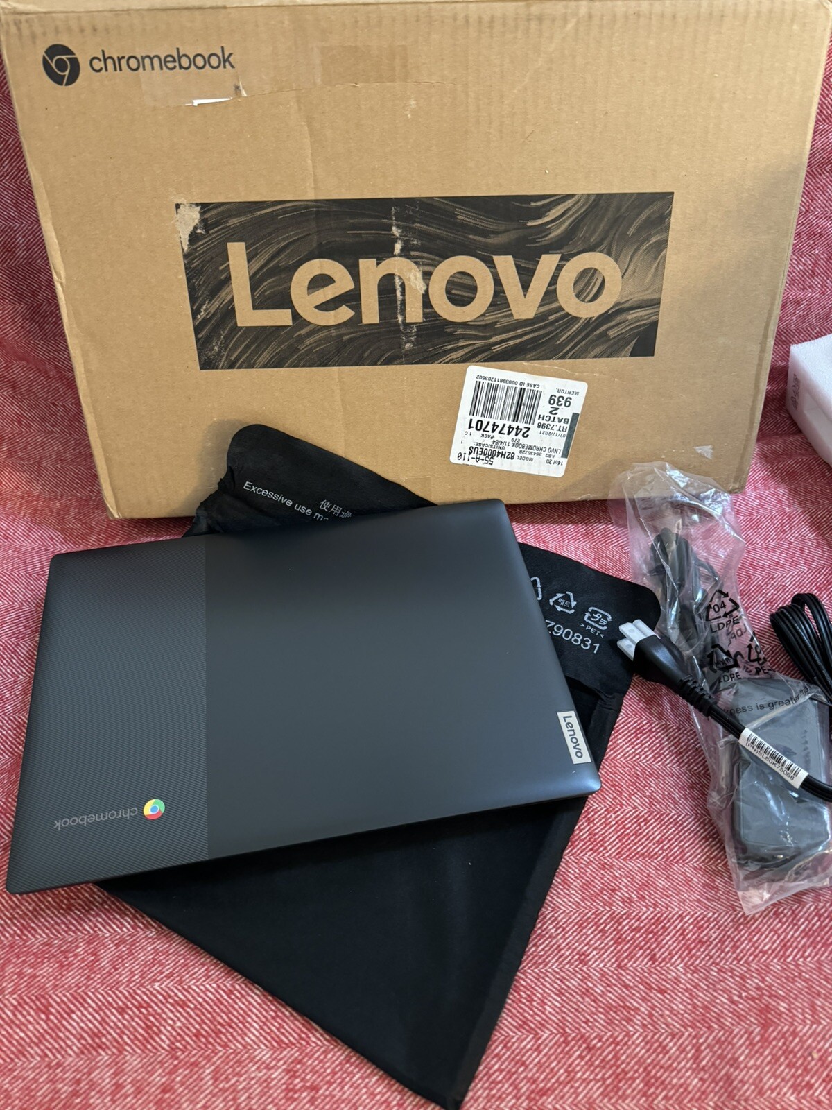 Lenovo IdeaPad 3 82H4000EUS 11.6″ Chromebook A6-9220C 4GB 64GB eMMC Chrome OS