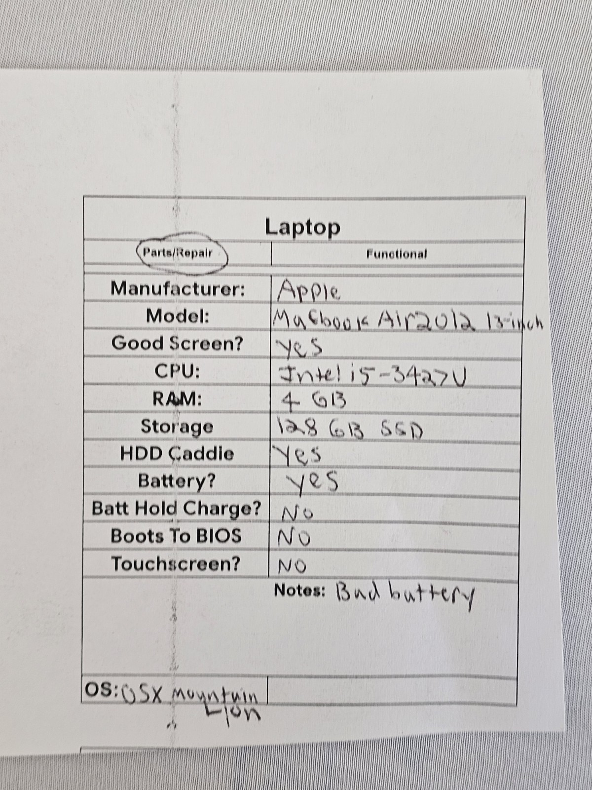 Apple MacBook Air A1466 Laptop – i5-3427U – 4GB RA – 128GB SSD – BAD BATT – READ