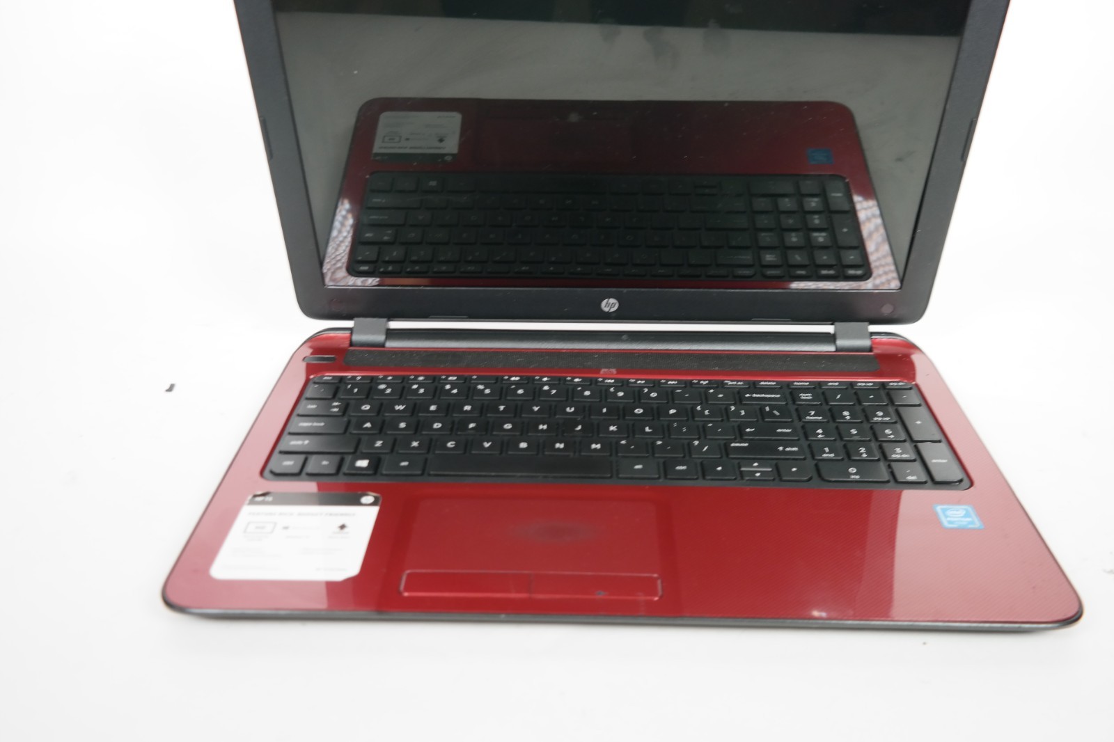 HP 15-F272WM 15.6″ intel Pentium N3540 – No RAM – No HDD – Broken Power Button