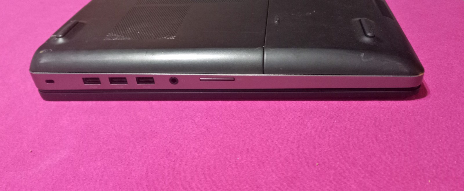 Dell Precision laptop 7720 E3-1505M 3.0-4.0Ghz 12GB 256GB NVIDIA P3200 AX200 UHD