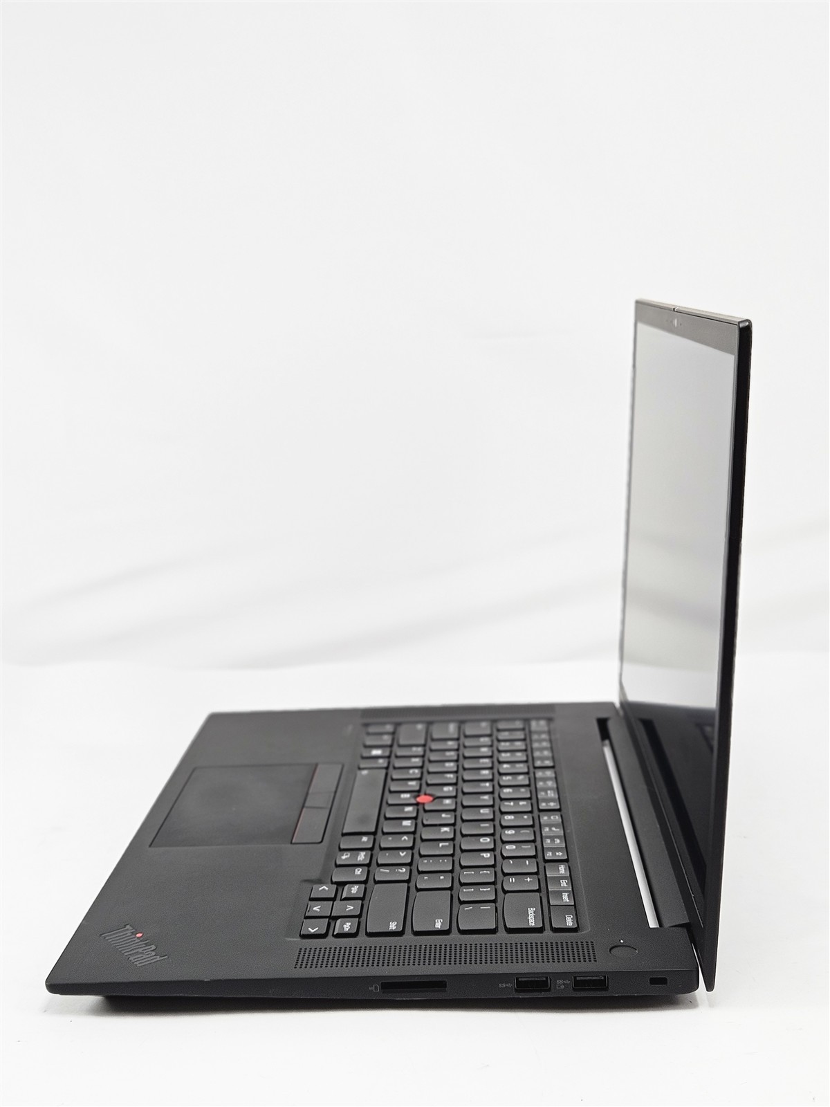 Lenovo ThinkPad P1 Gen 4 Intel Core i9-11950H 64GB 1TB SSD 16″ NVIDIA RTX A5000