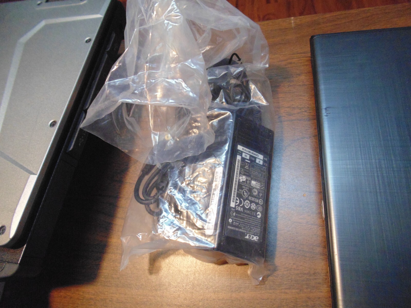 ACER ASPIRE E5 – 575 2.50GHz i5 7200U 8GB 128GB SSD #7732