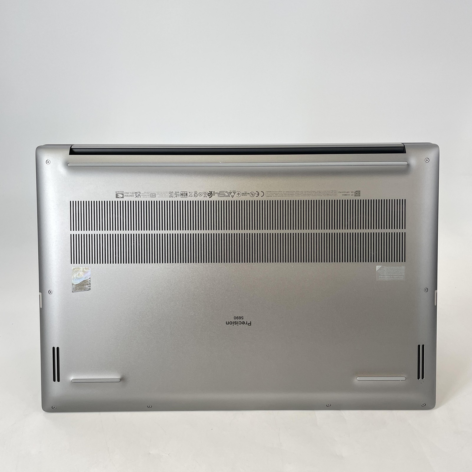 Dell Precision 5690 16 Gray FHD+ 2.5GHz Ultra 9 185H 64GB 512GB SSD RTX 2000 Ada