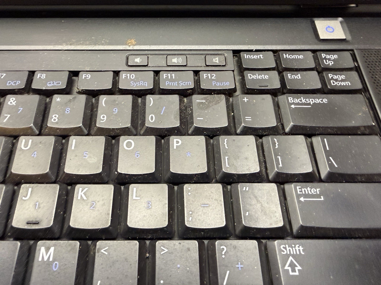 Dell Latitude E6500 Laptop Computer – Powers On ~ For Parts/Repair AS IS