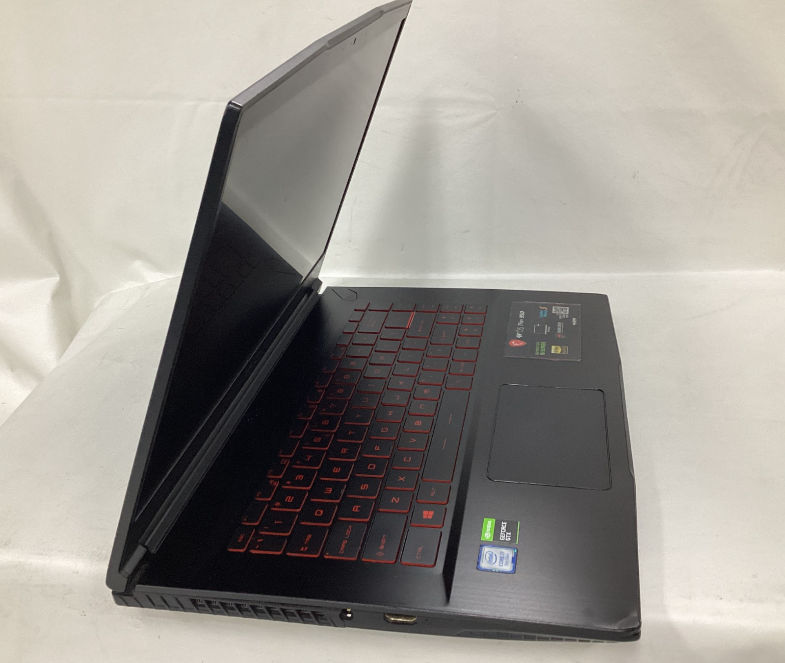 MSI GF65 Thin 9SD-004 Laptop, i7-9750H, GTX1660Ti, 8GB, 512GB–FOR PARTS