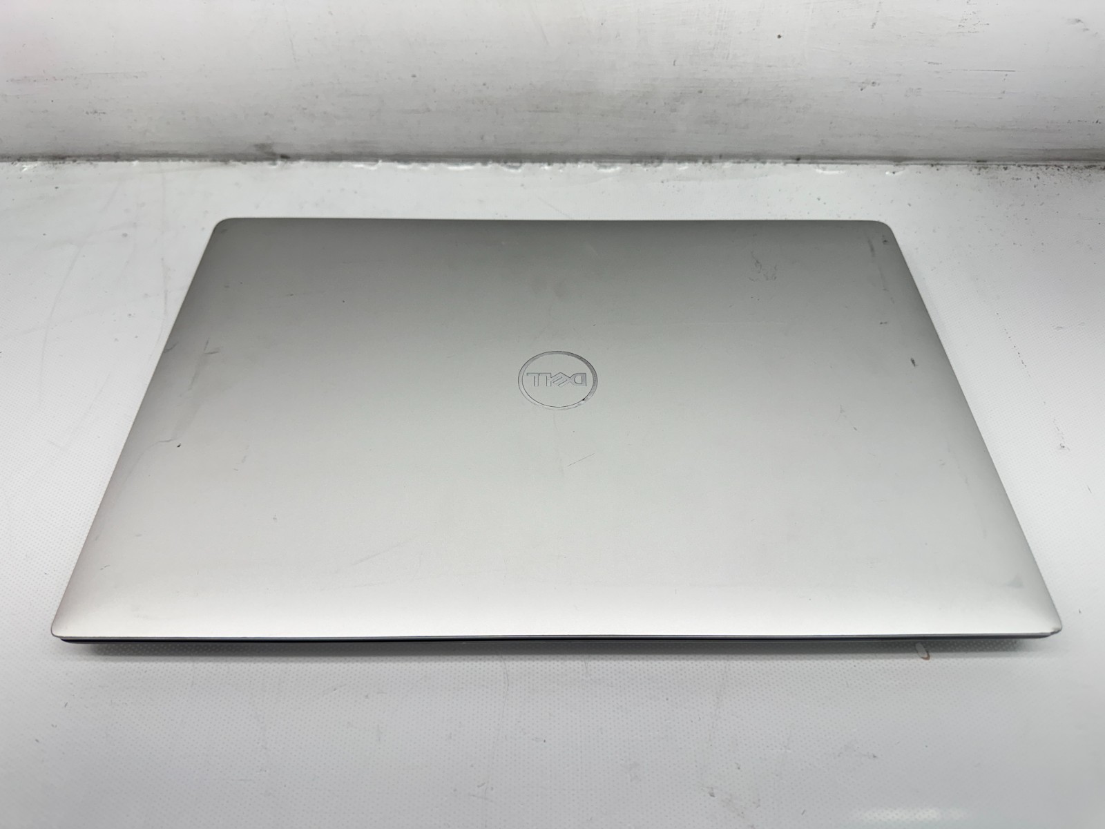 Dell XPS 15 7590 4K Laptop i9-9980HK@2.4GHz 32GB 1TB GTX 1650 Win11 No/AC *READ*