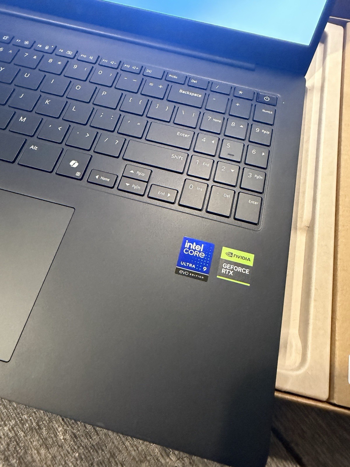 LG Gram Pro 16” WQXGA Laptop, Ultra 9 285H, RTX 5050, 32GB Ram, 2TB SSD Sealed