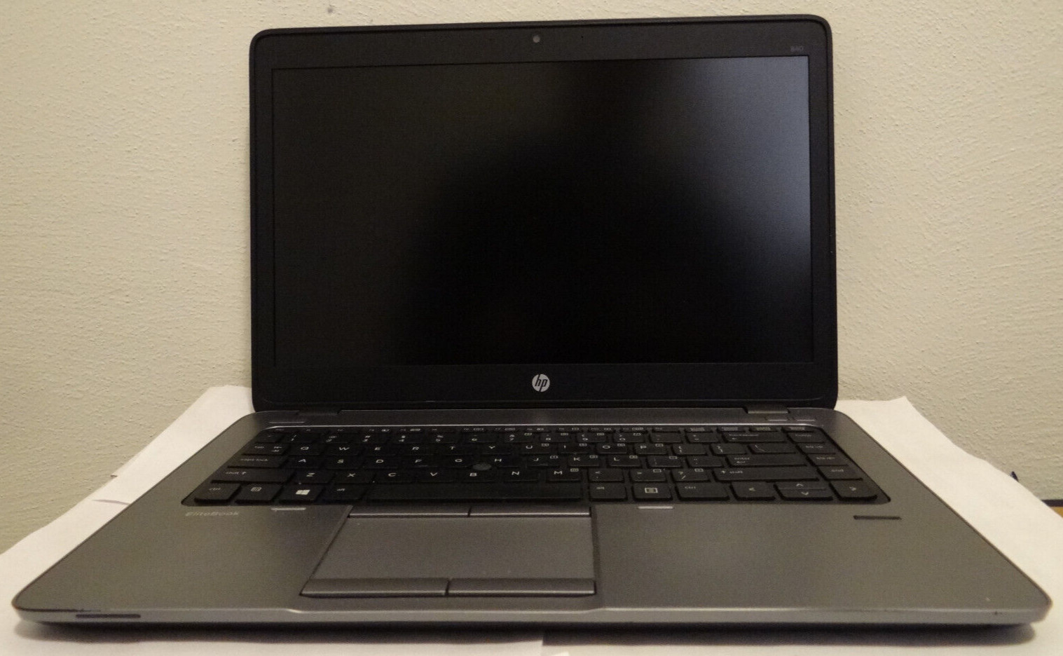 Reconditioned HP EliteBook 840 G1 14″ HD i5 1.6GHz 8GB 256GB WIN10 Pro USB 3.0