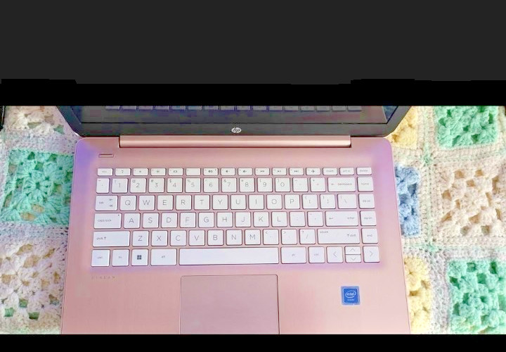 HP Stream 14-CB122DS 14” (64GB eMMC Intel Celeron N4020 1.1GHz 4GB RAM) Laptop