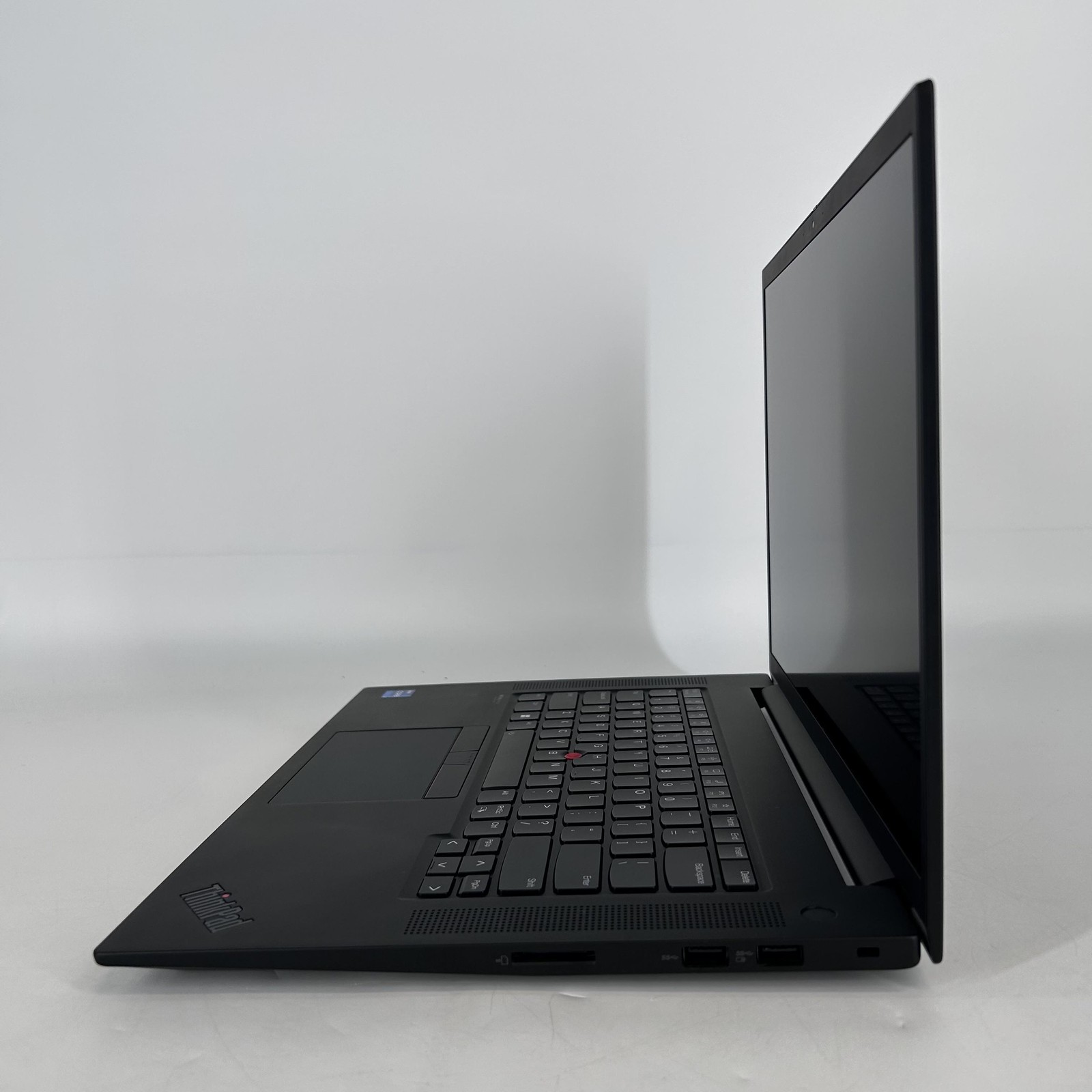 Lenovo ThinkPad P1 Gen 5 16 FHD+ 2.3 GHz i7-12700H 64GB 1TB SSD RTX A1000