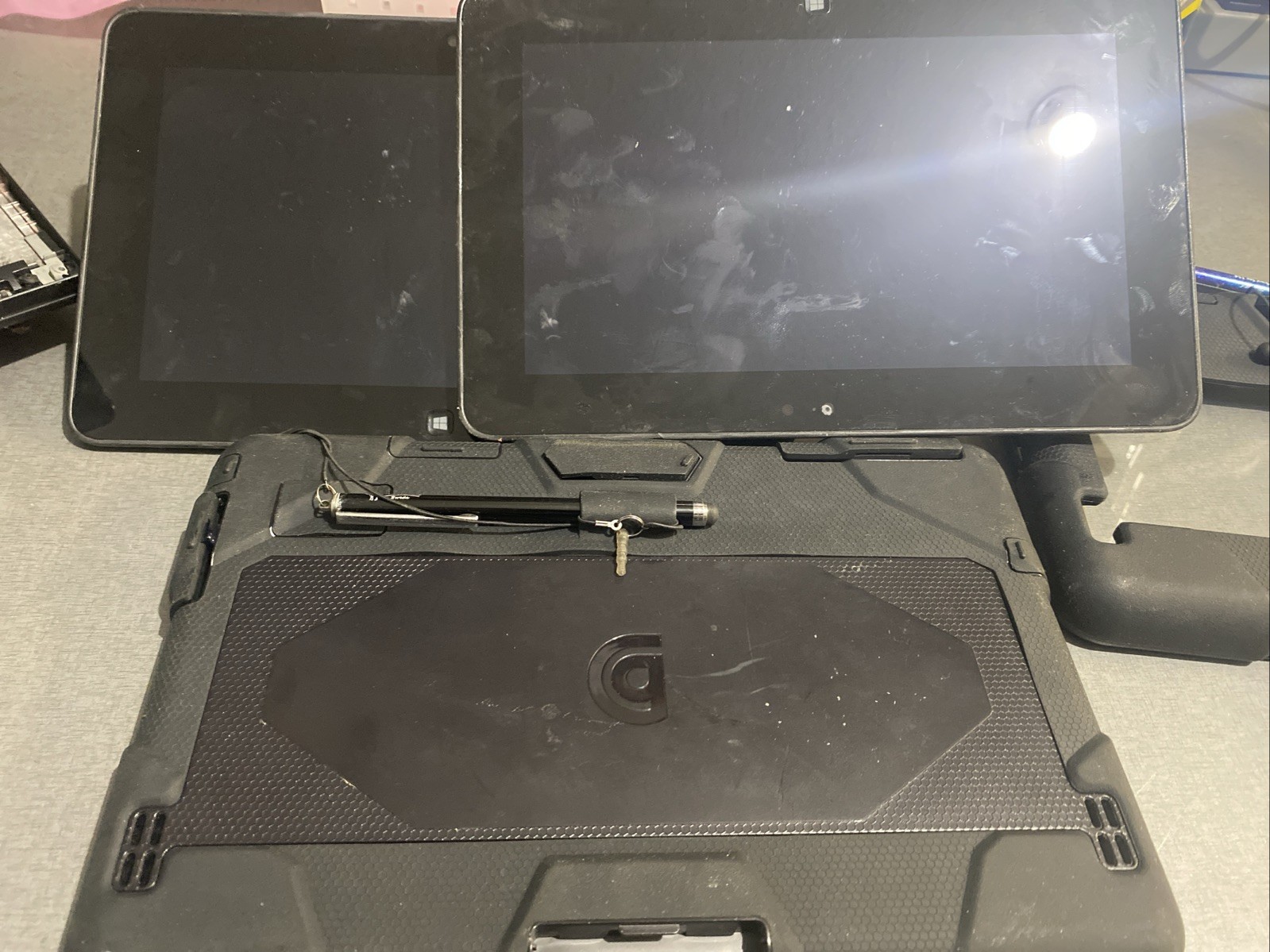 dell latitude 10 st2e Lot Of 3