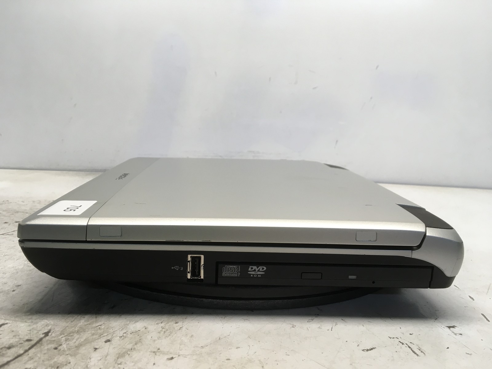 Toshiba Tecra M1 Intel Pentium M 1.4GHz 262 MB NO HDD No Batt