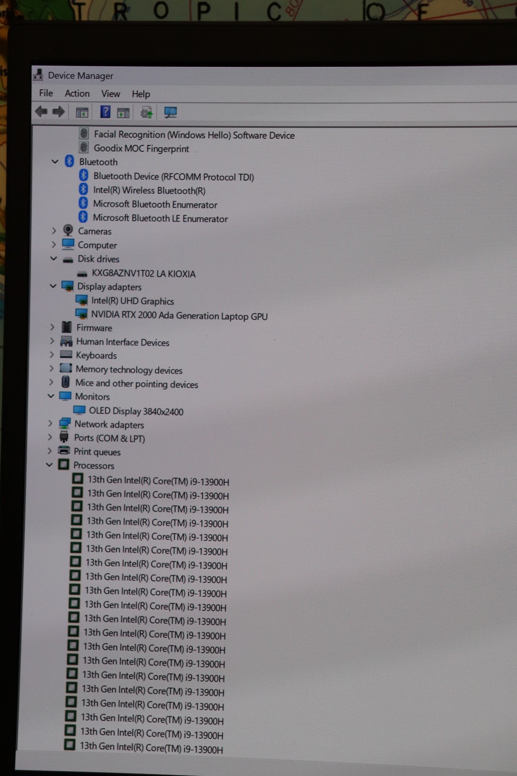 #4 Lenovo Think Pad P1 Gen 6 16 OLED 2.6 GHz i9-13900H 32GB 1TB SSD RTX 2000 Ada